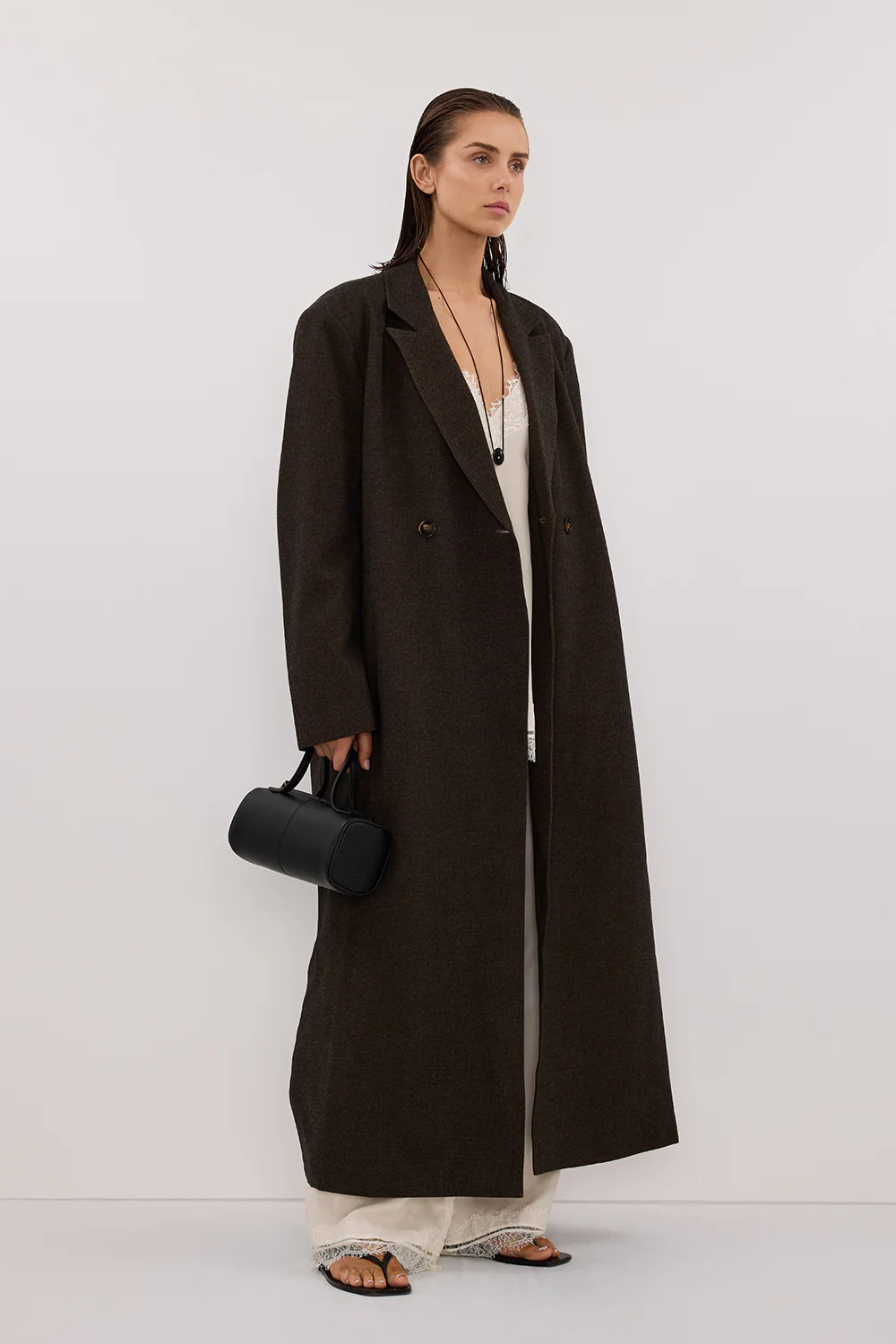 BENTLEY CHOCOLATE OVERSIZED COAT | DISSH