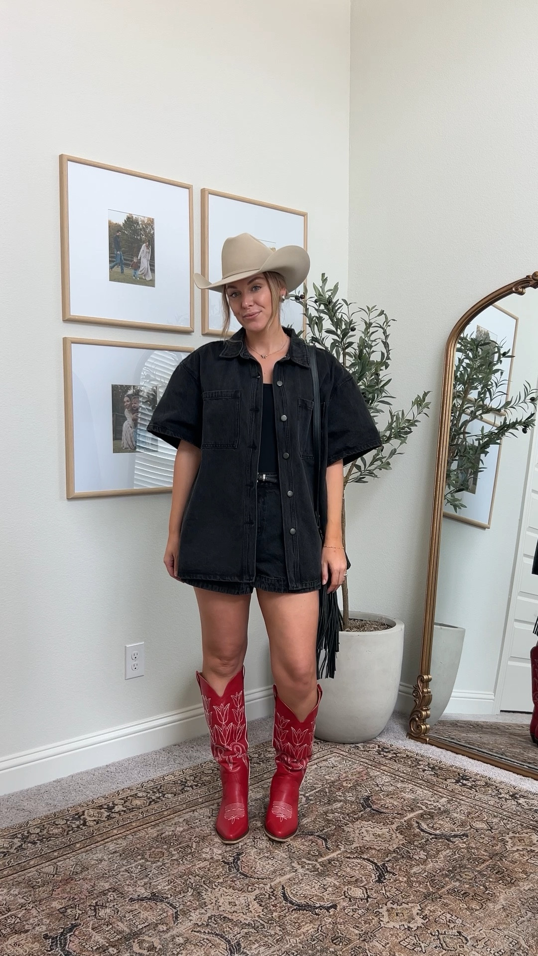 these boots were made for rodeoin’ ❤️🤪 adding a pop of color was the move for this all black denim look 👏🏼

use code LINDSEY15 for the boots!! 🤠

Boots fit TTS 
Denim set is size US8, fits TTS I need a 6 now but we are making it work!! 
Tanks S 

#westernfashion #rodeofashion #styleinspo western fashion, Houston rodeo, #houstonrodeo #rodeohouston

#LTKgrwm #LTKootd #LTKTall
