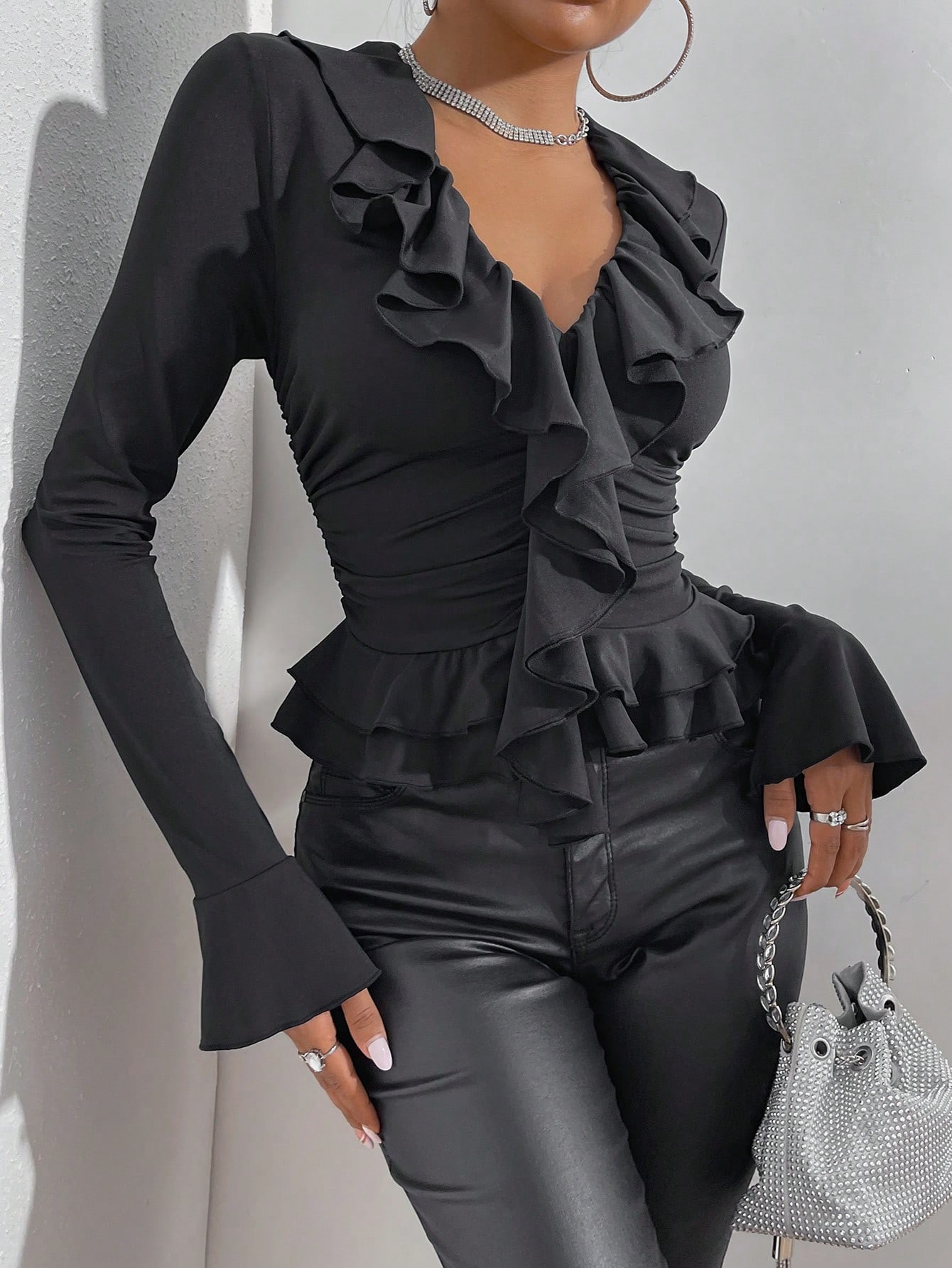 SHEIN BAE Ruffle Trim Flounce Sleeve Ruched Tee | SHEIN