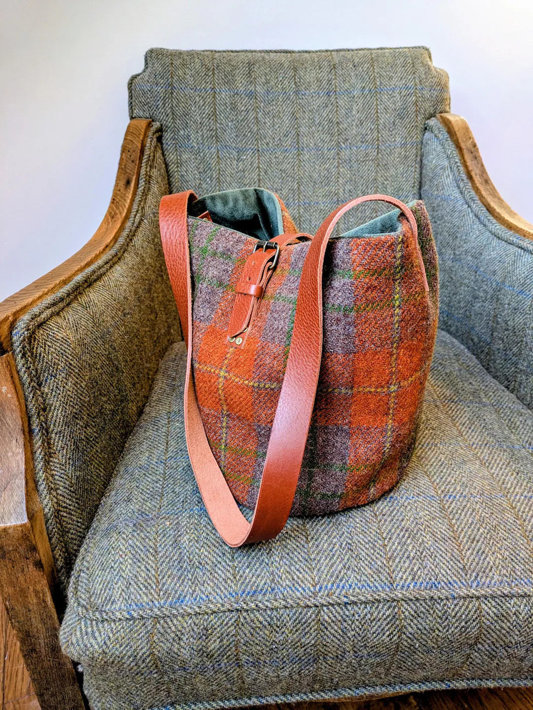 New Berry Harris Tweed Tote Bucket Bag - Etsy | Etsy (US)