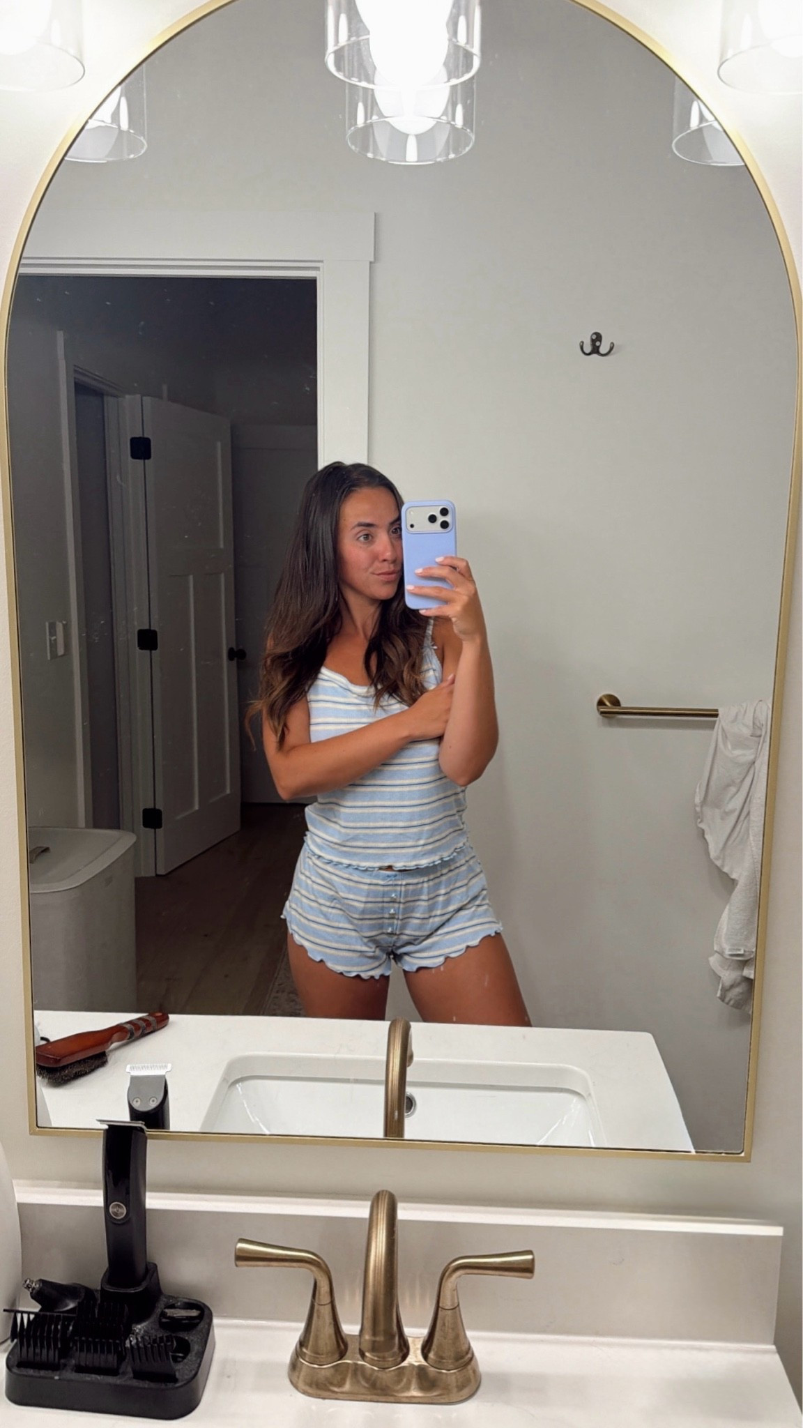 cutest PJ set under $20!! 🫶🏼☁️

#LTKgrwm #LTKmorningroutine #LTKselfcare