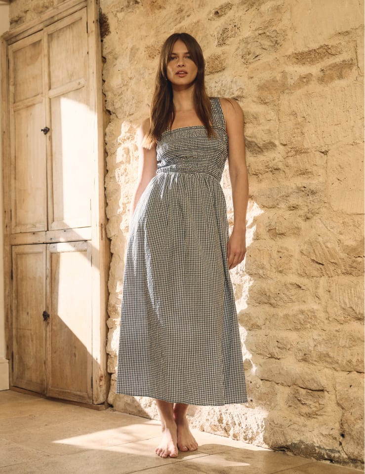 Black Gingham Smock Joy Midi Dress
  

  
    
      £55.25
      £65.00 | Nobody's Child
