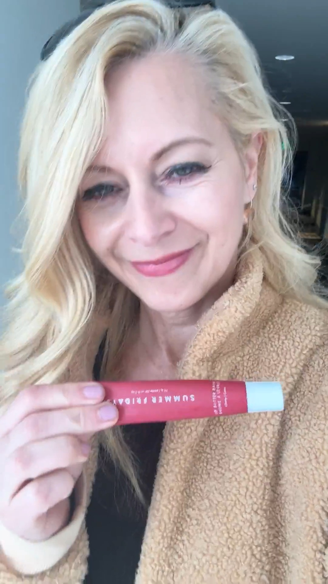 Casual cozy outfit of the day! Ultra cozy fleece zip up women’s jacket, crossbody bag, black long sleeve shirt, sunglasses and lip gloss

#LTKBeauty #LTKootd #LTKHoliday