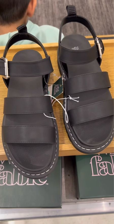 Perfect sandals for spring/summer! So easy to style 💐✨

#LTKSeasonal #LTKshoecrush #LTKU