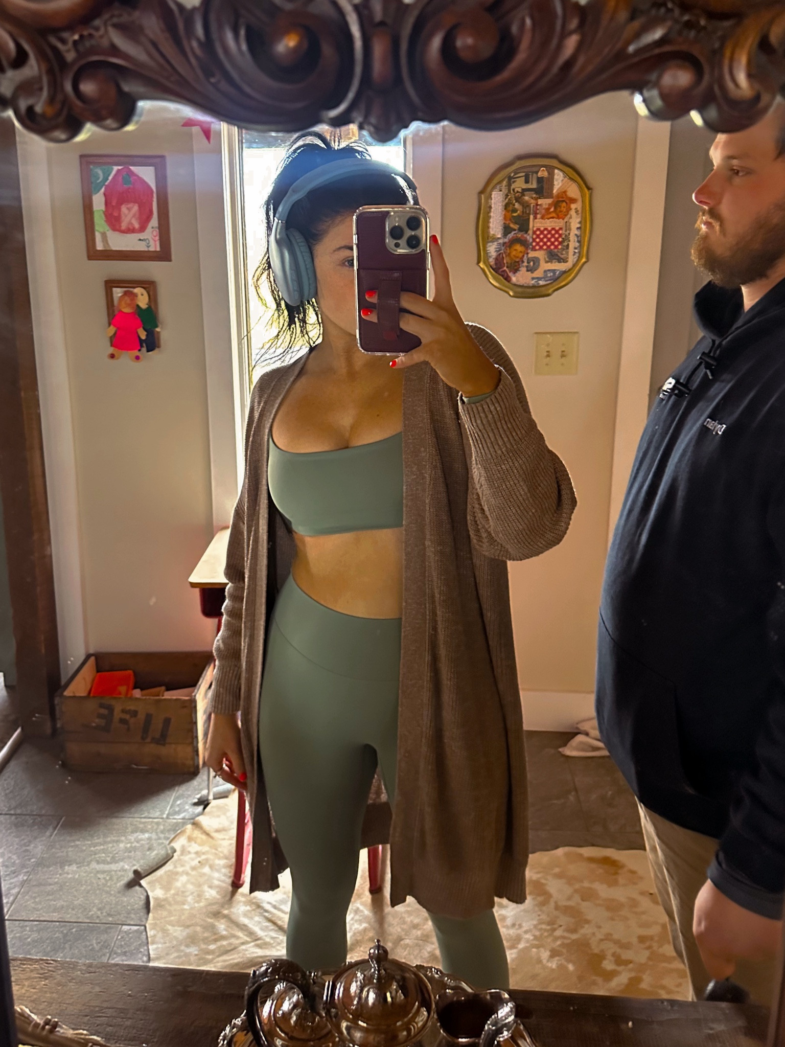 My poor hubby thinking he’s out of frame is sending me 😂

#LTKFitness #LTKStyleTip #LTKBeauty