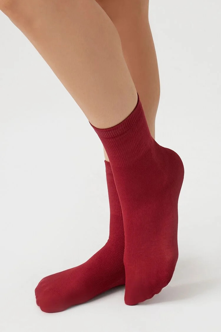 Ribbed-Trim Crew Socks in Burgundy | Forever 21