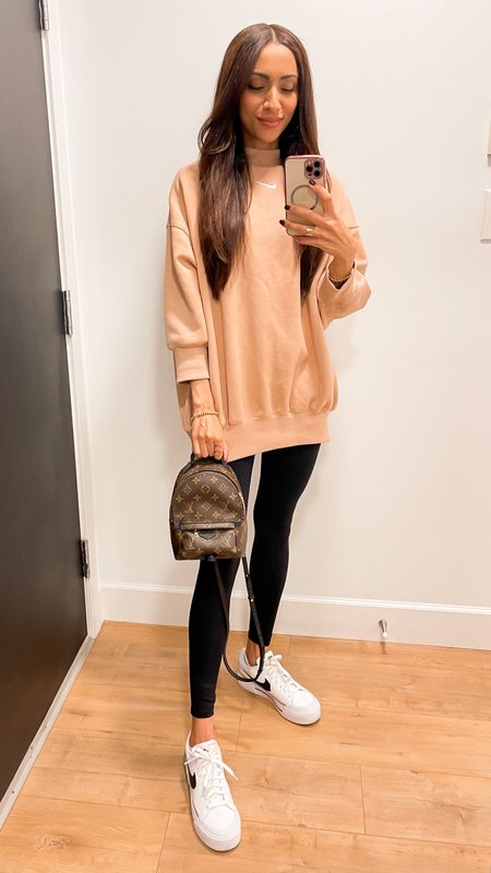 Obsessed with this tunic sweatshirt!

#LTKunder100