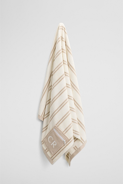 Verified Australian Cotton CR Pocket Towel | Country Road