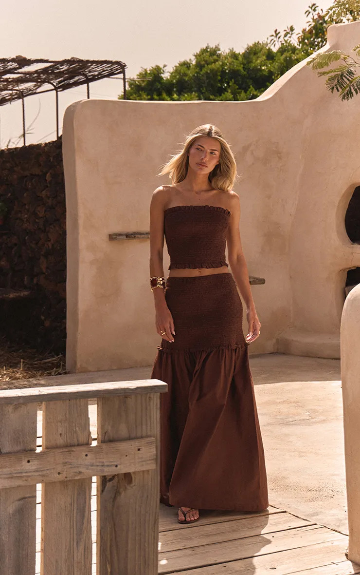 Brown Shirred Contrast Maxi Skirt | PrettyLittleThing UK