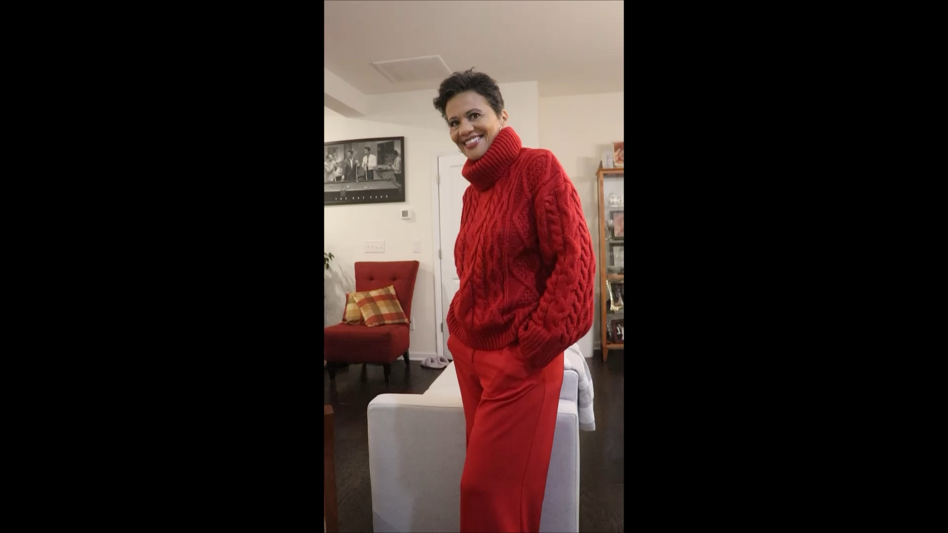 Woman in Red
Love this cable sweater and slacks!

#LTKStyleTip #LTKHoliday #LTKParties