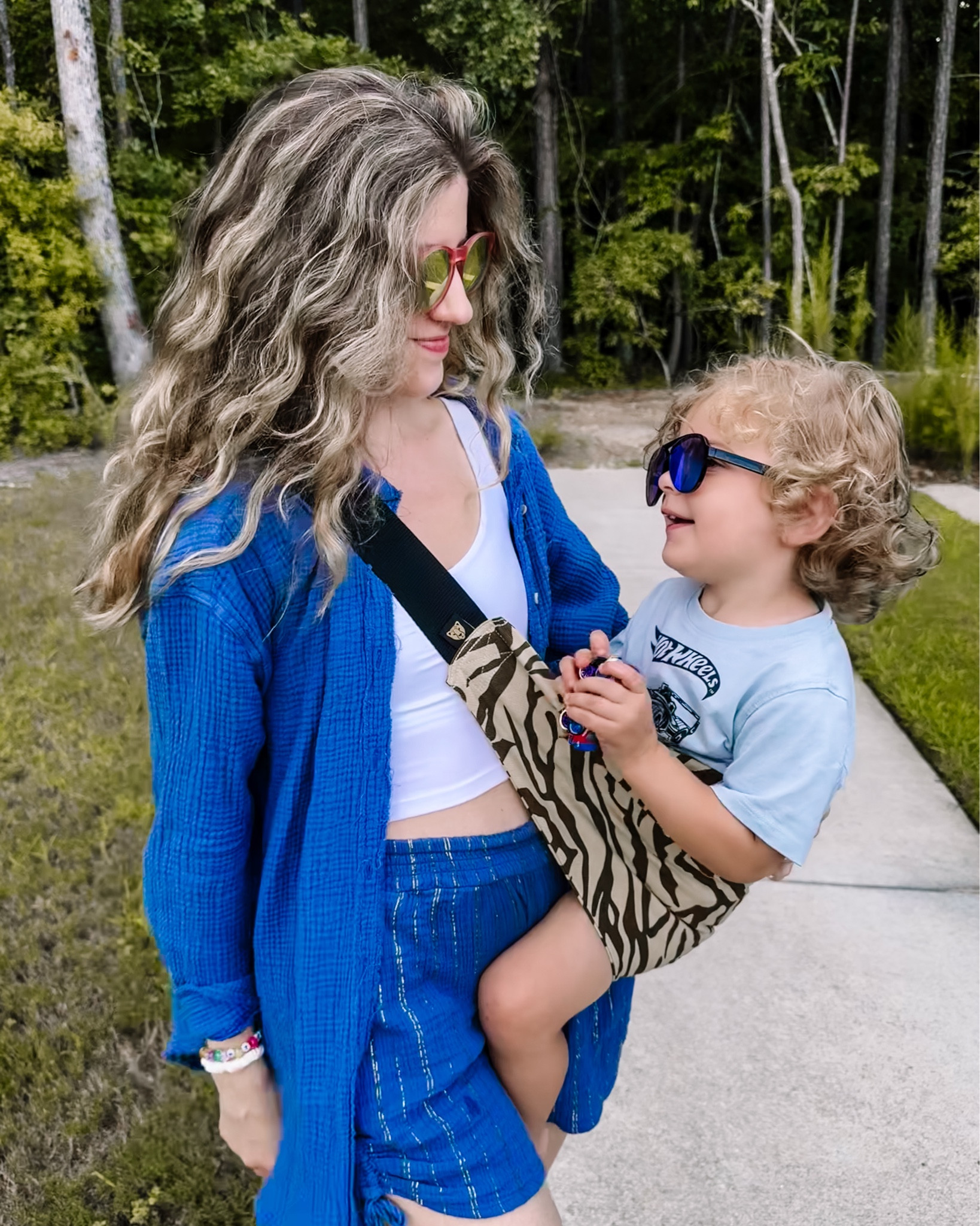 The perfect carrier for those crazy toddlers 😎😜

Can be used from 9 months - 4 years 🙌🏼

#LTKTravel #LTKBaby #LTKFamily