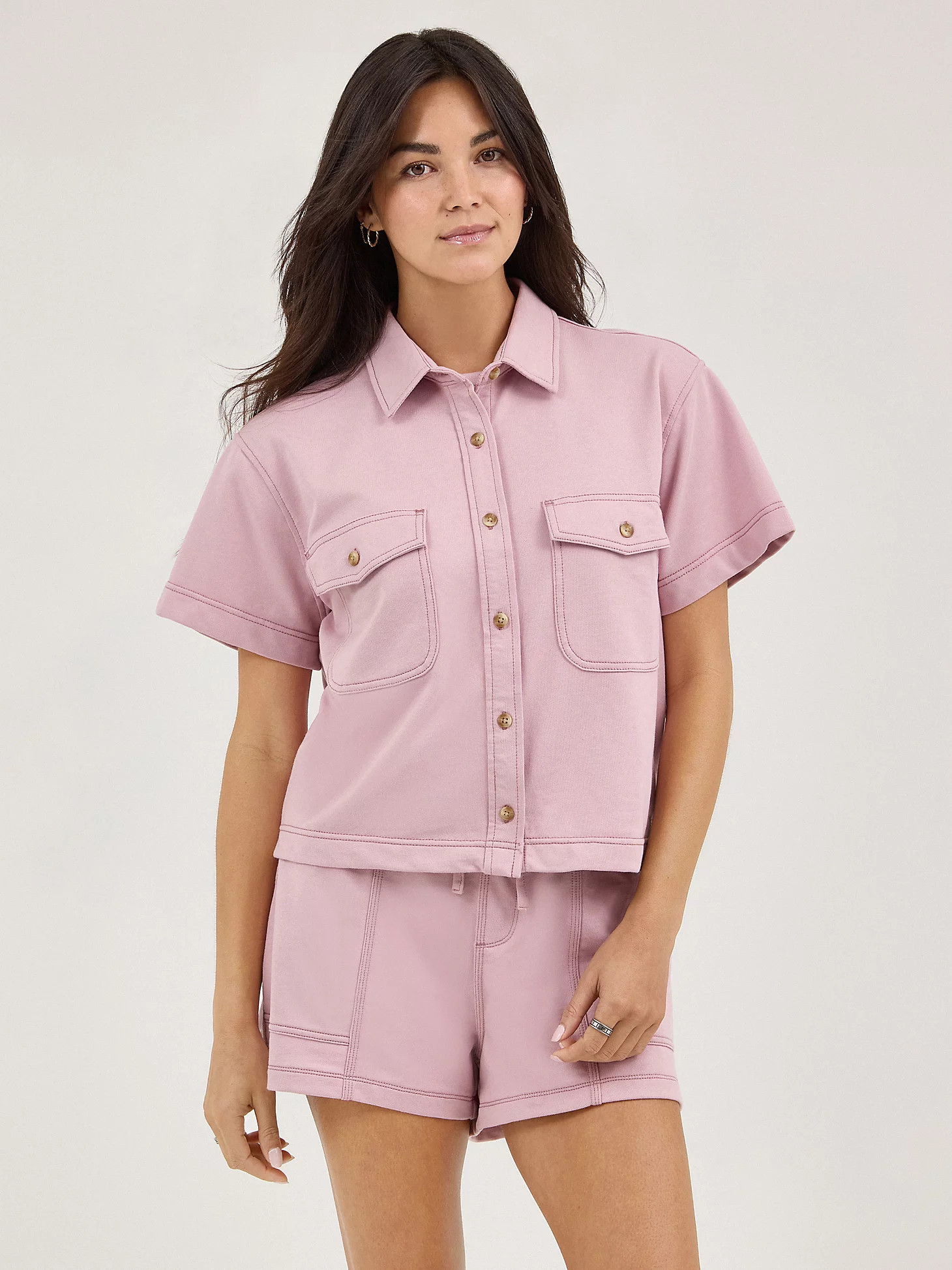 Women's Loose Crop Button Down Shirt | Lee Jeans