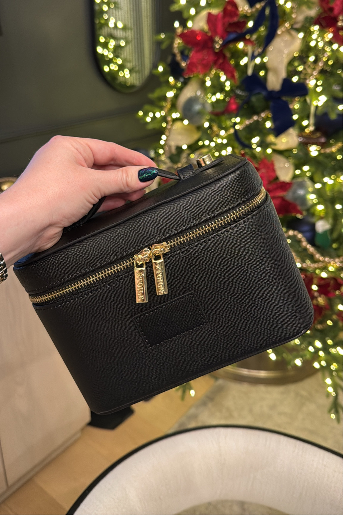 Perfect mini travel vanity bag 🖤 So classy and has a mini organizer inside!

#LTKItBag #LTKTravel