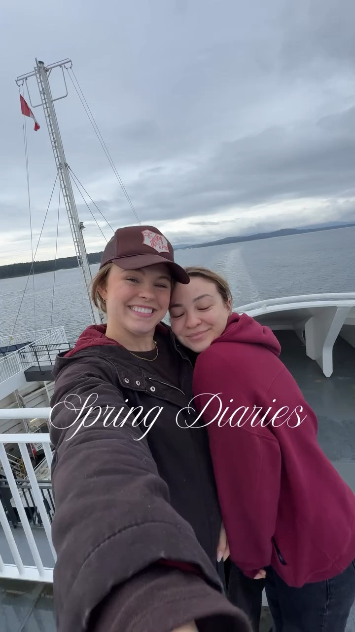 spring dairies takes Galiano for day 3!!! ⛴️🌲🌊 

Save for the perfect day trip itinerary next time you’re headed to Galiano!!! 

#galiano #daytrip #daytripvlog #travelvlog #springdiarieswithcass