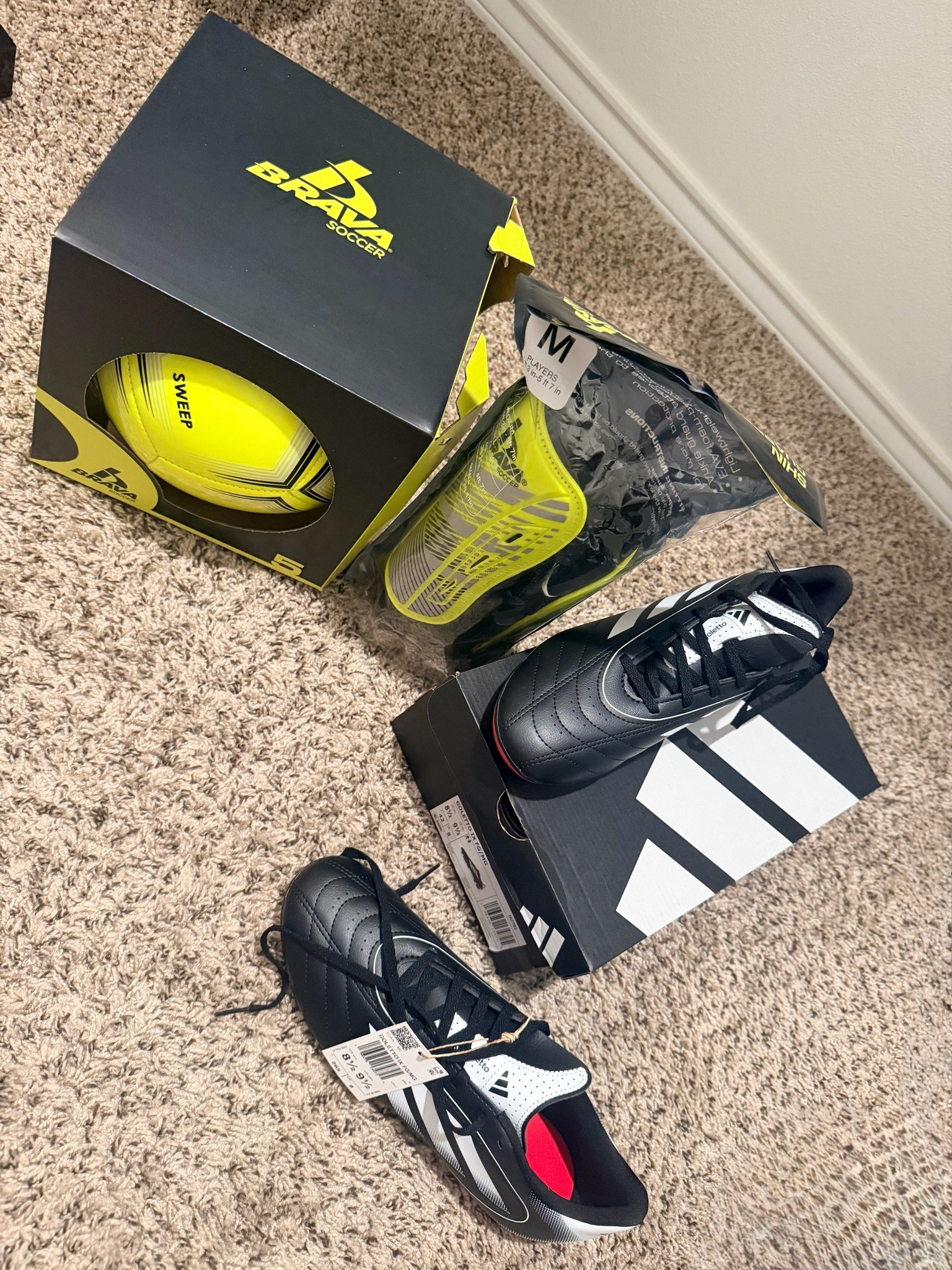 TEEN SOCCER @academy #academypartner

#LTKActive #LTKSeasonal #LTKKids