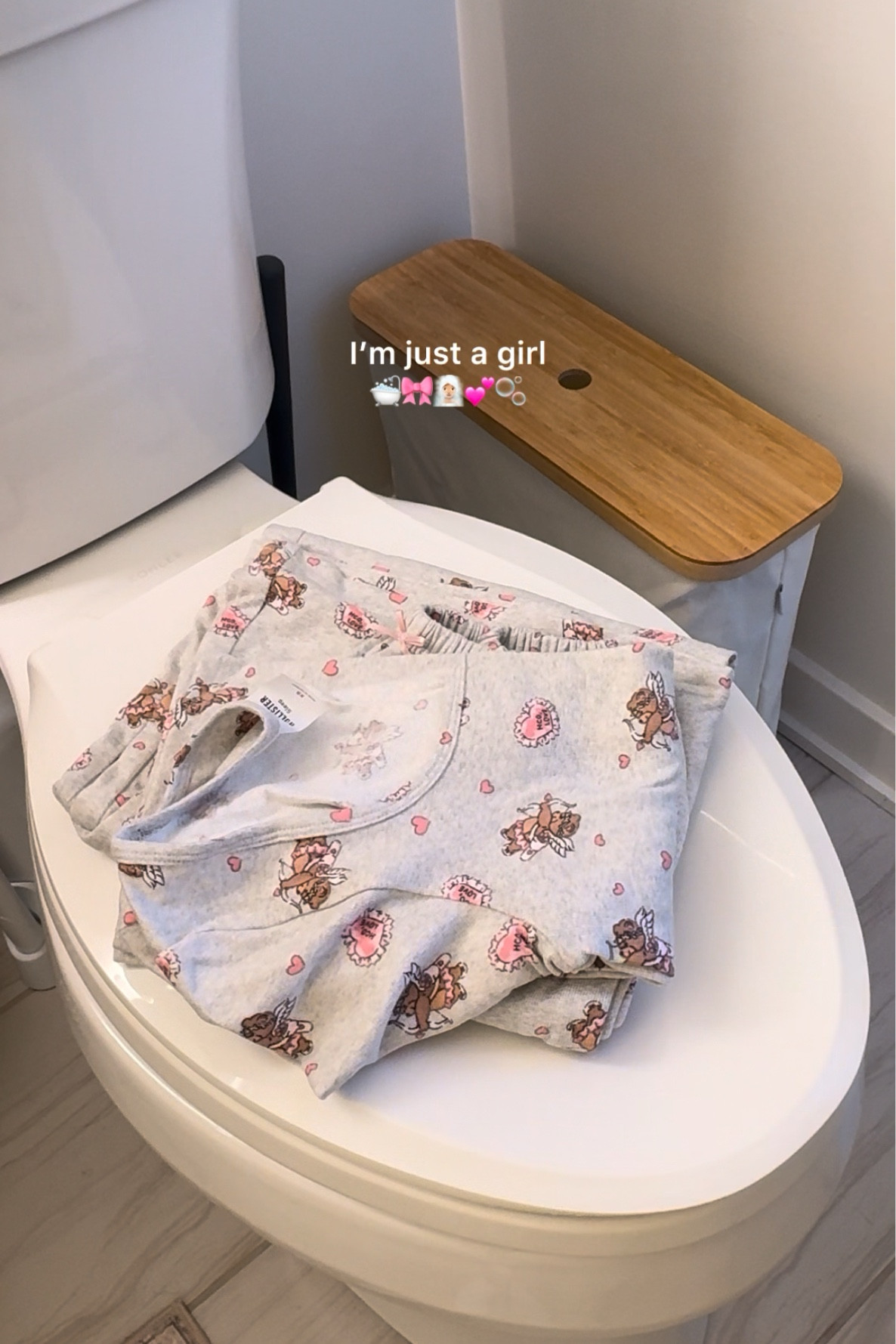 I’m just a girl 🛁🎀🧖🏽‍♀️💕🫧 the valentines pjs are the cutest 💘 

#evening #eveningroutine #girlytok #everythingshower #showerroutine #hairwashday #hairwashroutine #pjs #relaxing #selfcareroutine #aesthetic #nightroutine #skincare #unwind #unwindwithme #pinterestgirl #explore #bedtimeroutine #nightroutine #selfcare 
@hollister @loccitane @kristinesshair @hm @colleenrothschild @elemis @kiehls @lancomeofficial 

#LTKFindsUnder50 #LTKHome #LTKBeauty