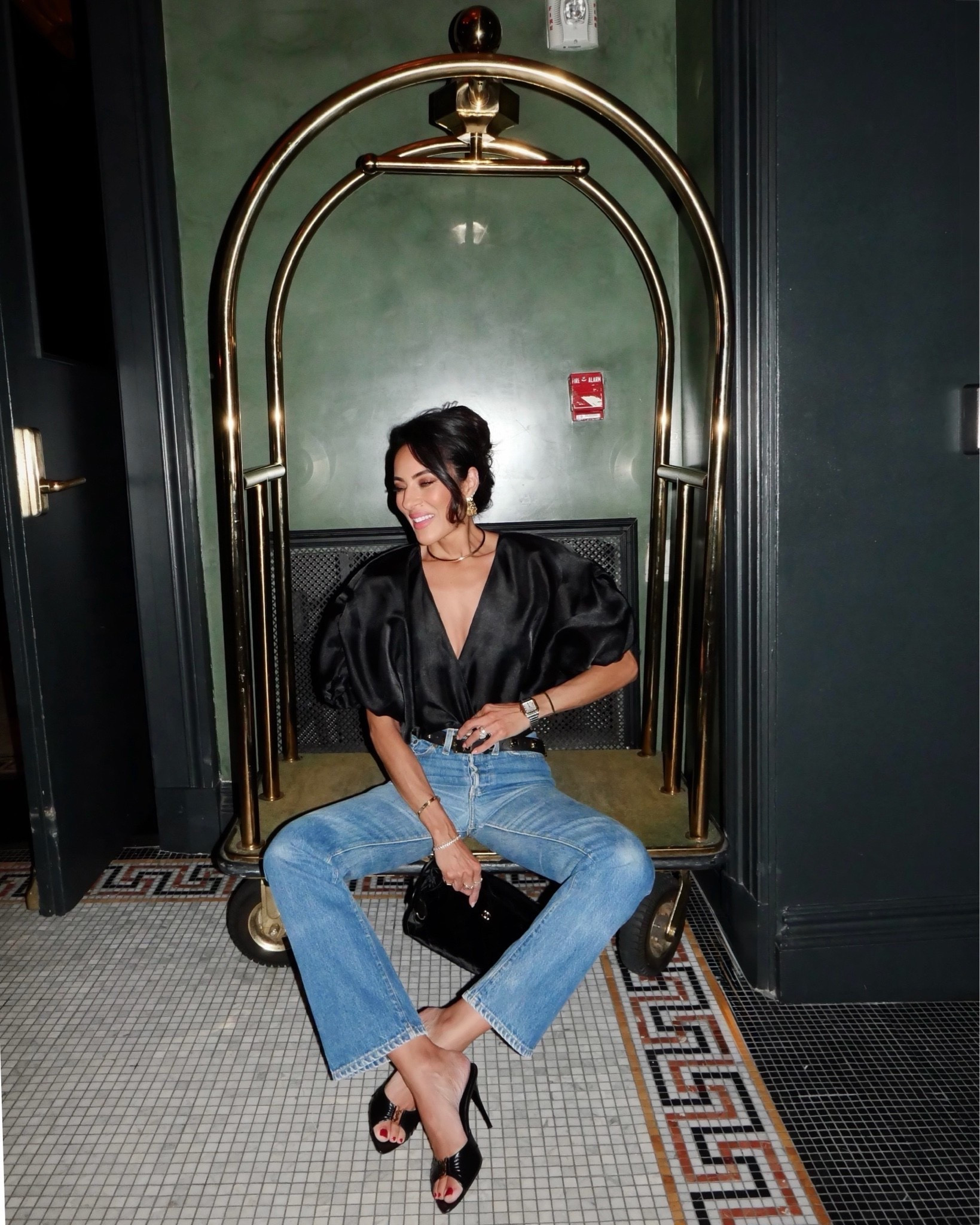 New York moment in this top! 





Style, NYFW, denim

#LTKNYFW #LTKOver40 #LTKSeasonal