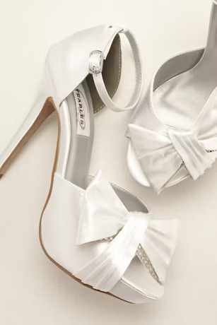 Jay Dyeable Platform Peep Toe Pump | Davids Bridal