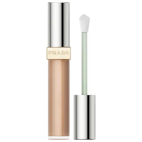 Micro-Correcting Blurring Concealer with Peptides | Sephora (US)