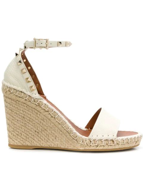 Rockstud espadrille wedges | Farfetch (US)