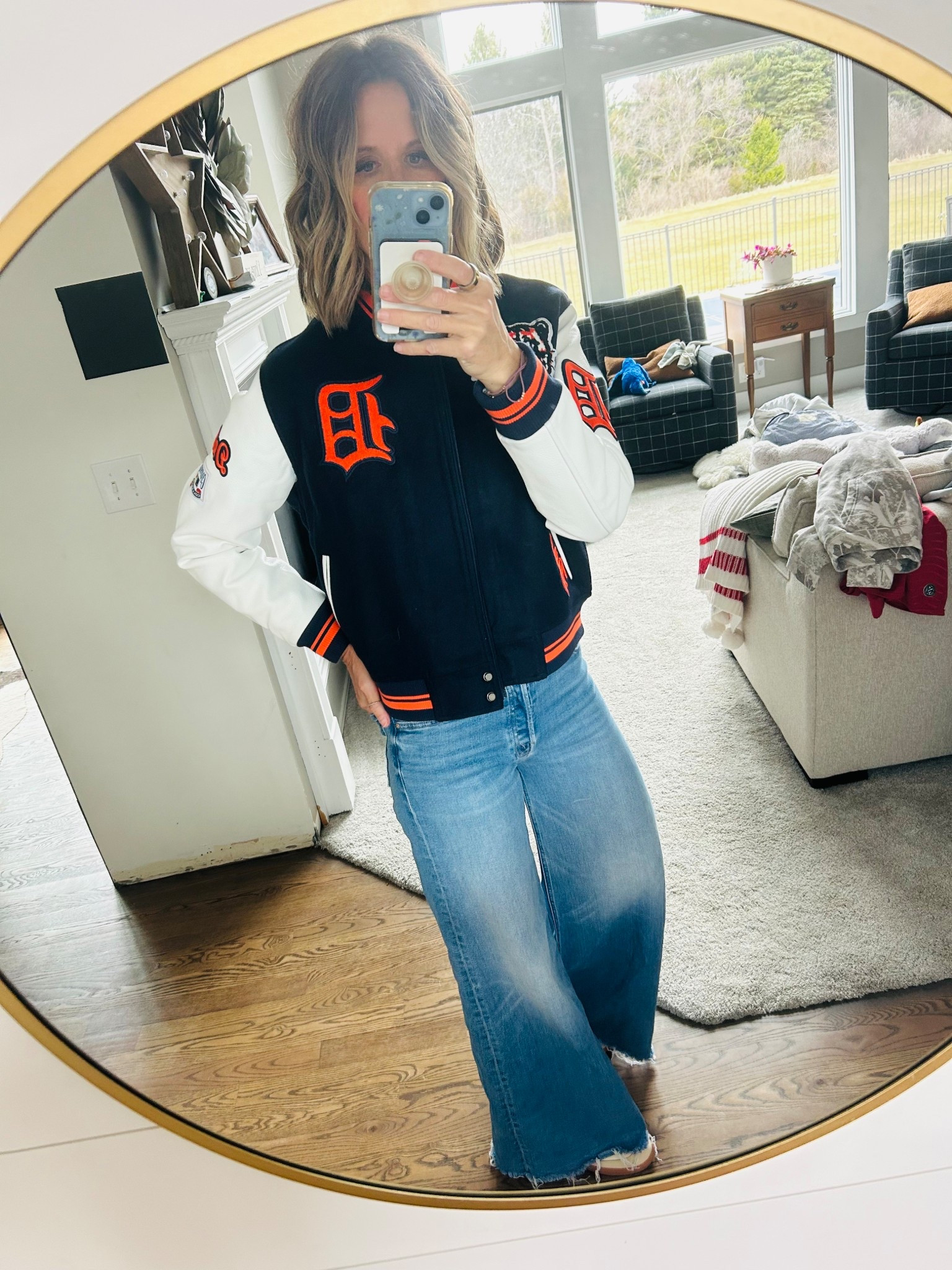 Opening Day Energy in Detroit ⚾️🧡

Getting ready for Opening Day at Comerica and channeling all the good vibes 🐅✨
Denim, Tigers colors, and a little game day magic—let’s gooo Detroit!!

#OpeningDay #DetroitTigers #ComericaPark #GameDayFit #BaseballSeason #DetroitStyle #OOTD #BoyMomLife

#LTKOver40 #LTKTall #LTKootd