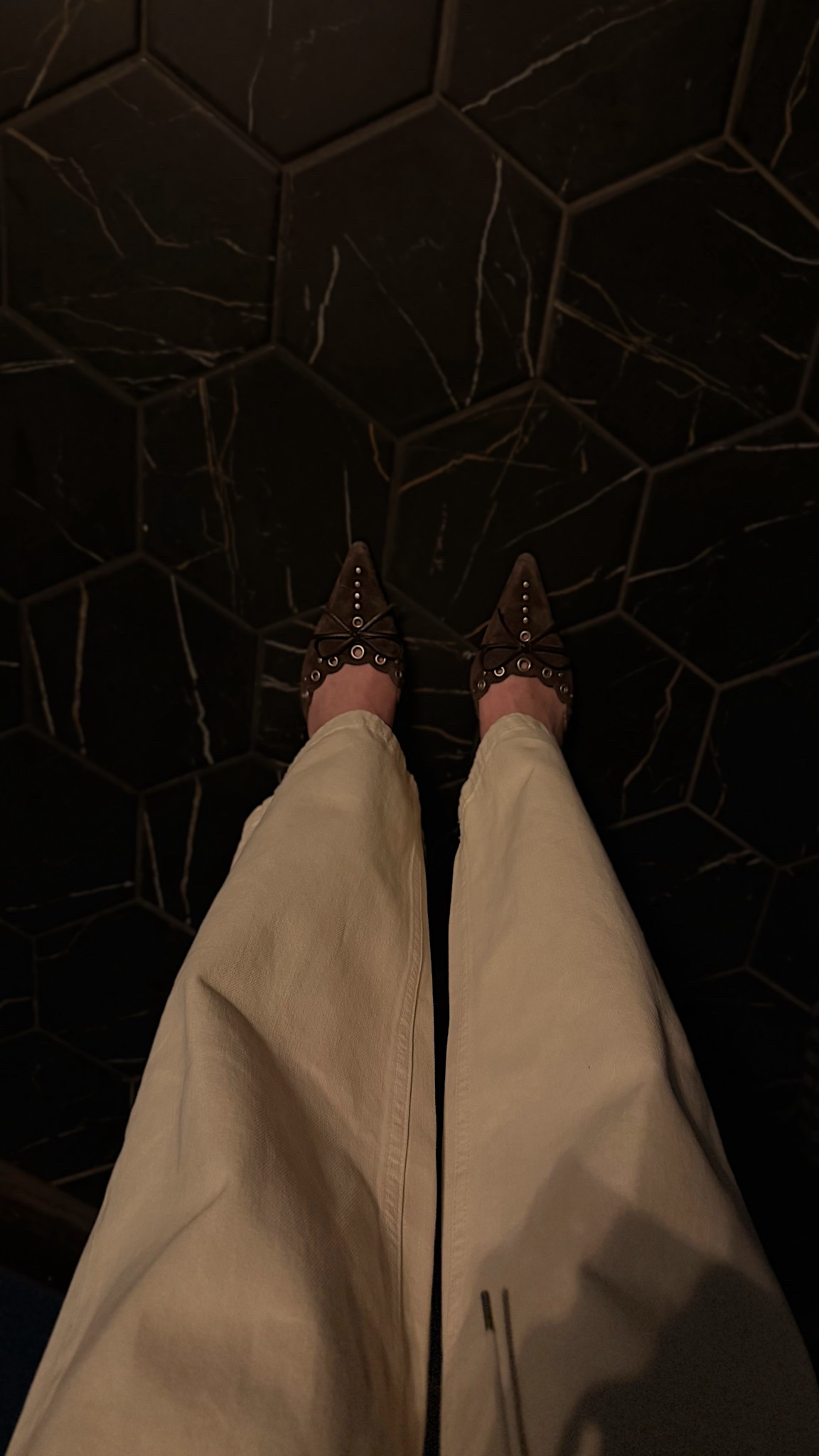 Work dinner vibes of the night 🤎


#LTKWorkwear #LTKootd #LTKSpringSale