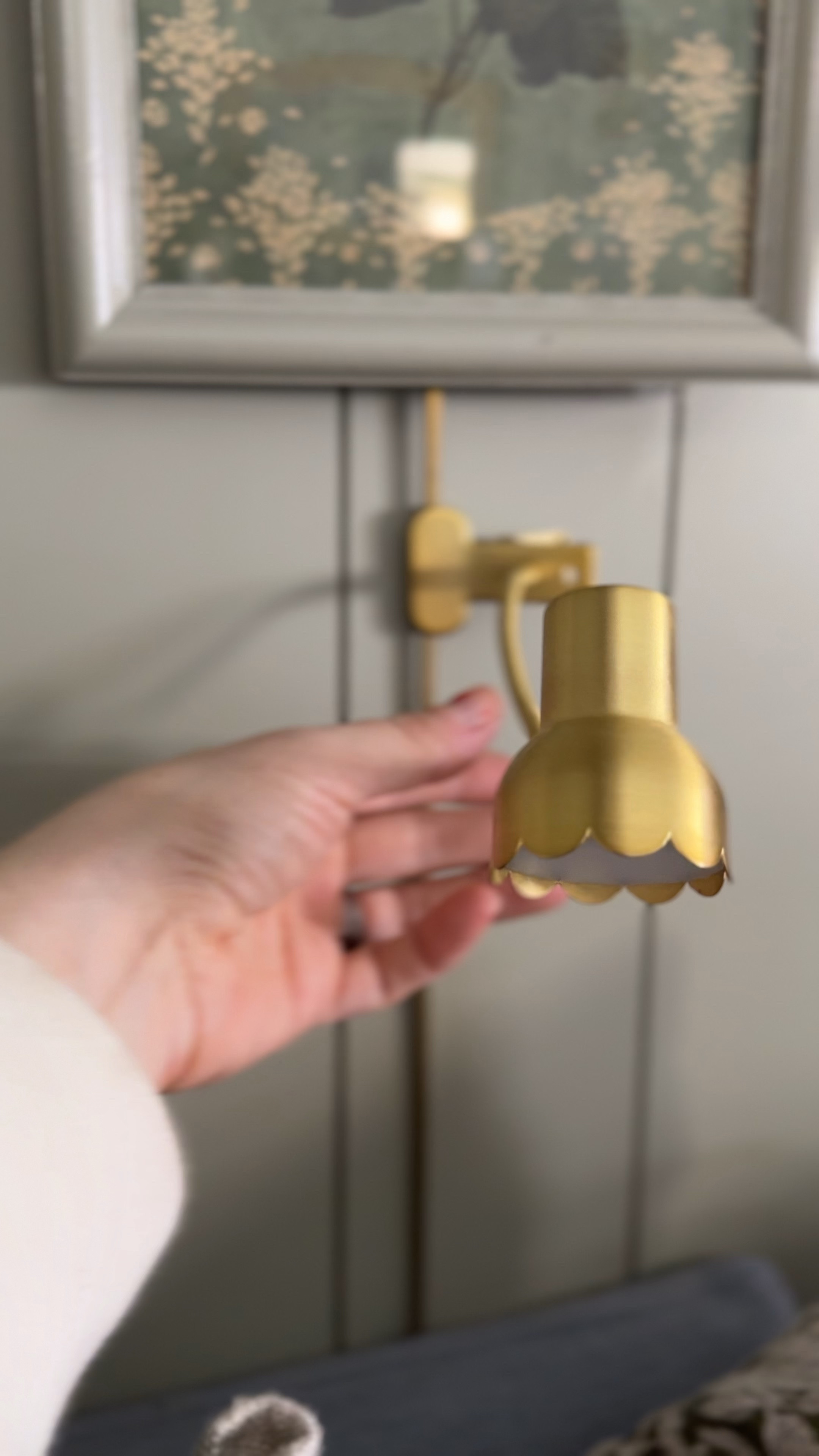 Cutie scalloped clip-on mini rechargeable & adjustable light! Perfect for reading or crafting. Hearth & Hand Magnolia at Target. 

Home decor, portable light

#LTKHome #LTKFindsUnder50