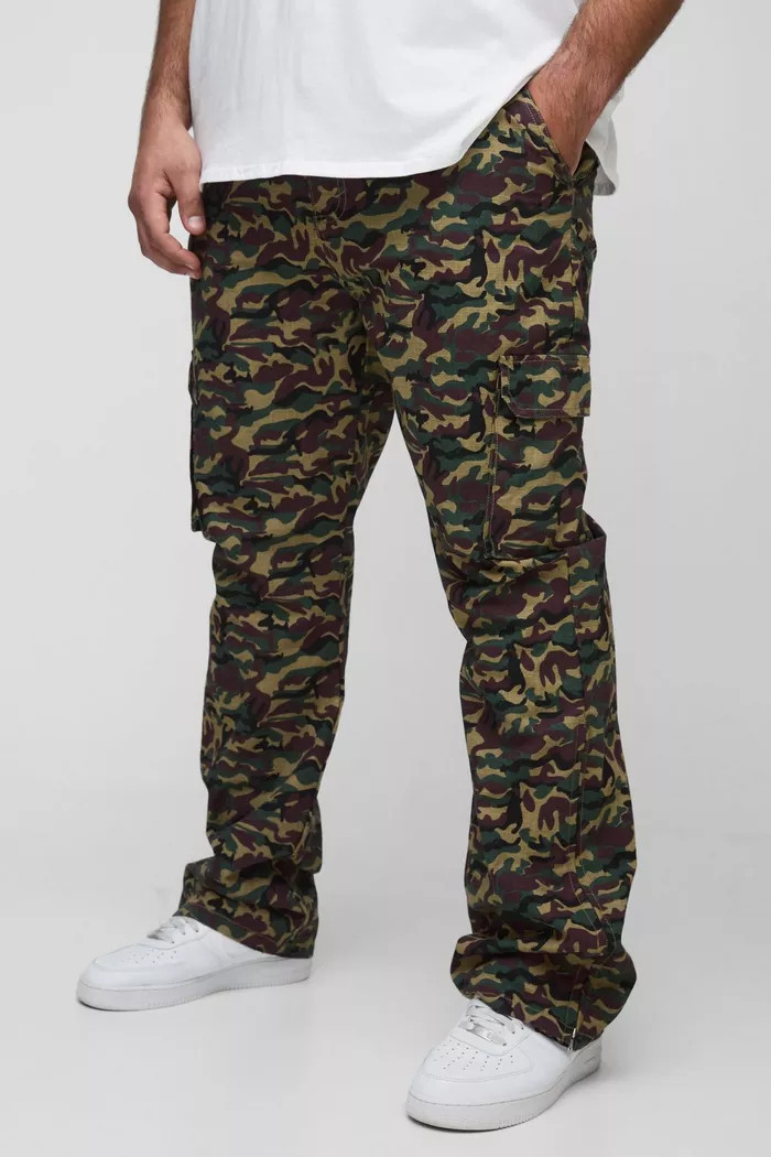 Plus Washed Ripstop Stacked Zip Hem Camo Cargo Trousers | boohoo (US & Canada)