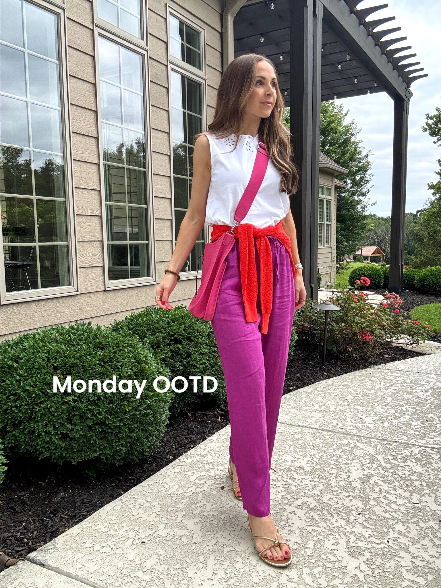 Outfit of the day Monday - loving this bold color combo!￼