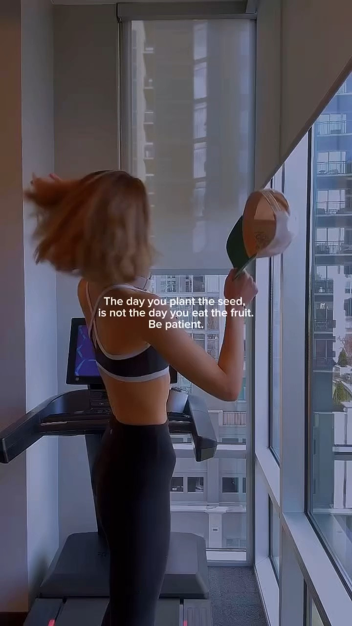 🫶🏼🎧

#LTKFindsUnder50 #LTKActive #LTKFitness