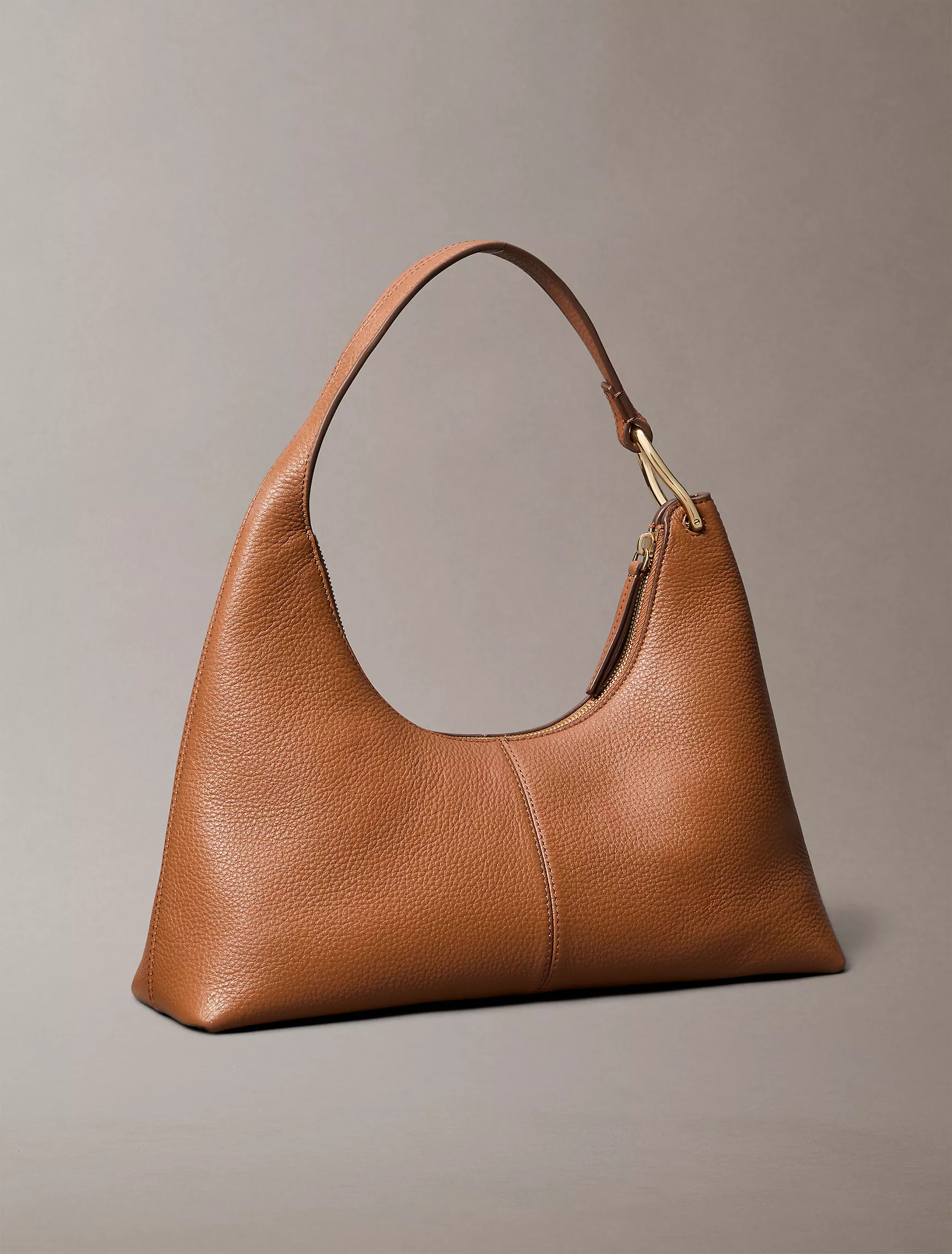 Slouchy Leather Shoulder Bag | Calvin Klein | Calvin Klein (US)