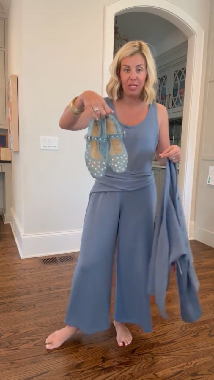 Now this is the perfect travel outfit! Comfy, cozy, dress it up, dress it down, and it doesn’t wrinkle. Need I say more?!? 
Jumpsuit - small petite
Cardigan - xs 
Flats - 7 (1 size down)

#LTKOver40 #LTKdayinmylife #LTKTravel