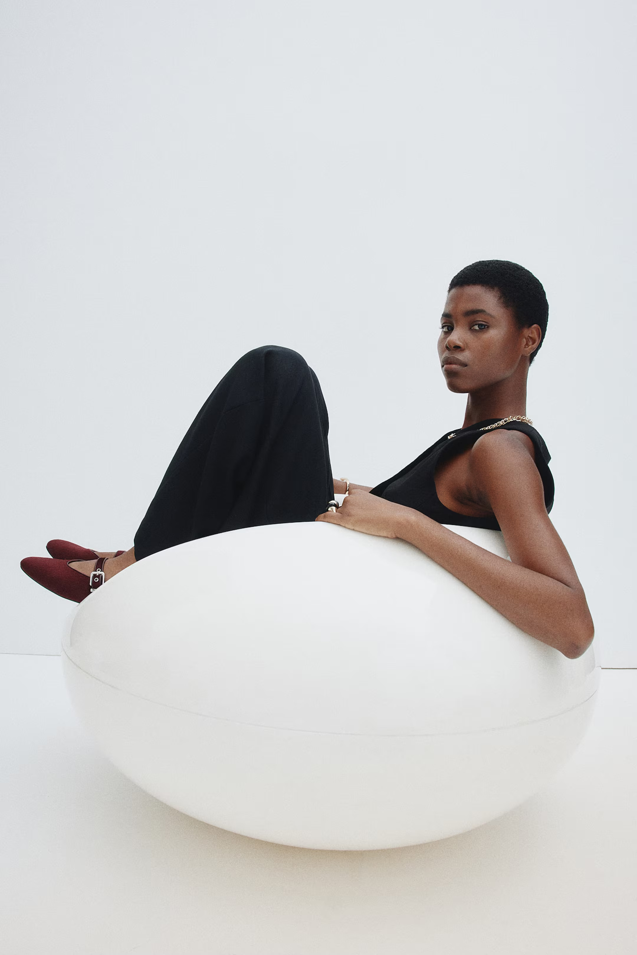 Mary Jane ballet pumps | H&M (UK, MY, IN, SG, PH, TW, HK)