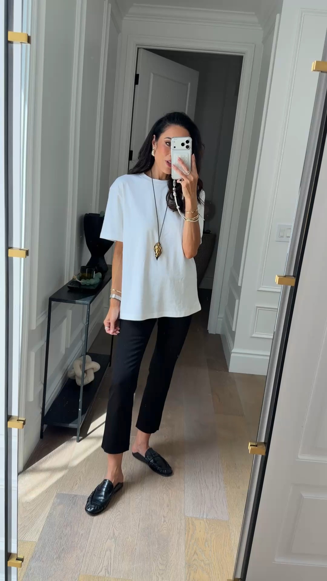 Casual work from home in Aritzia!

#LTKSeasonal #LTKOver40