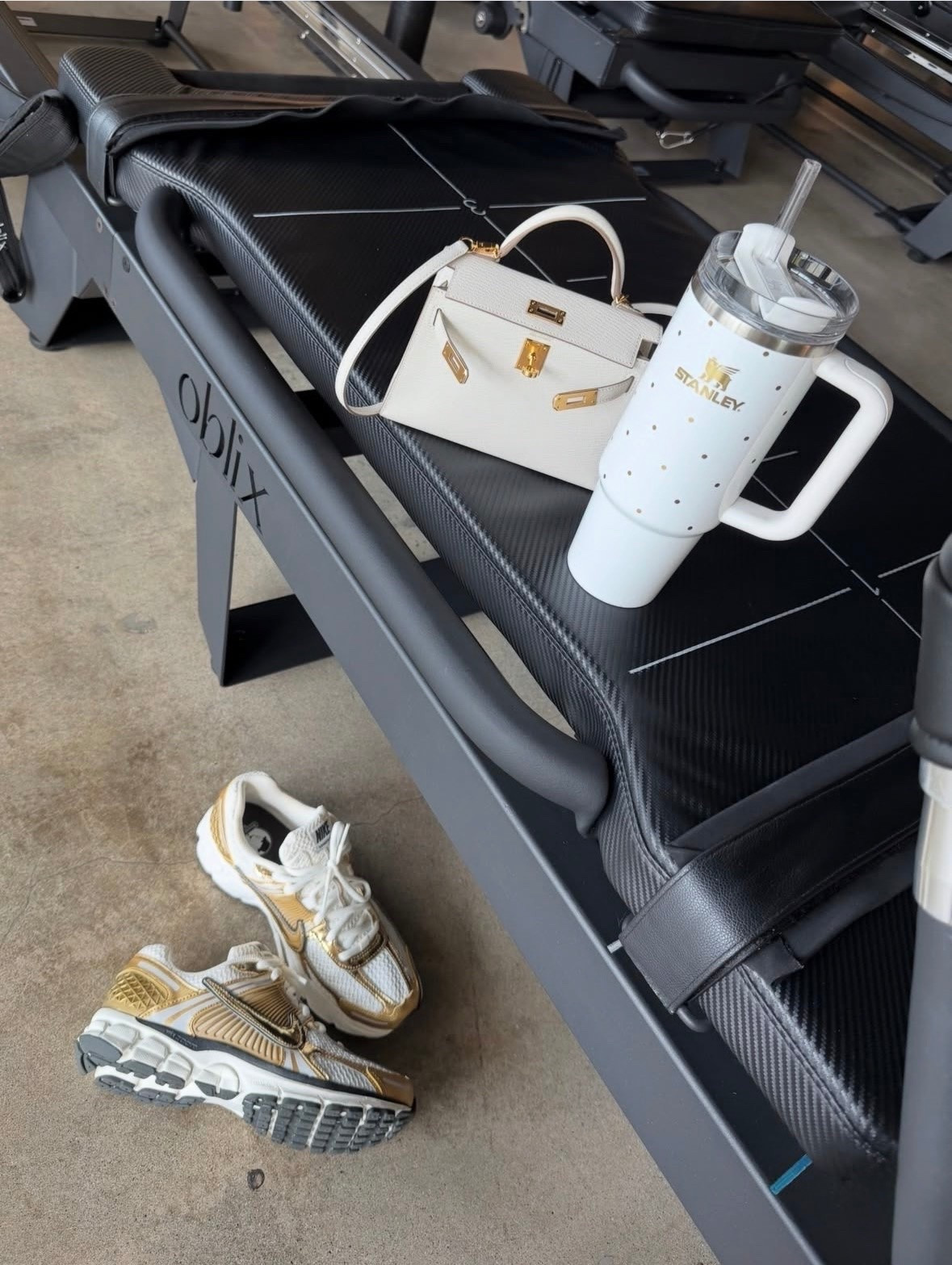 what I bring to my lagree classes 🤍

#LTKfitnessgoals #LTKootd #LTKActive