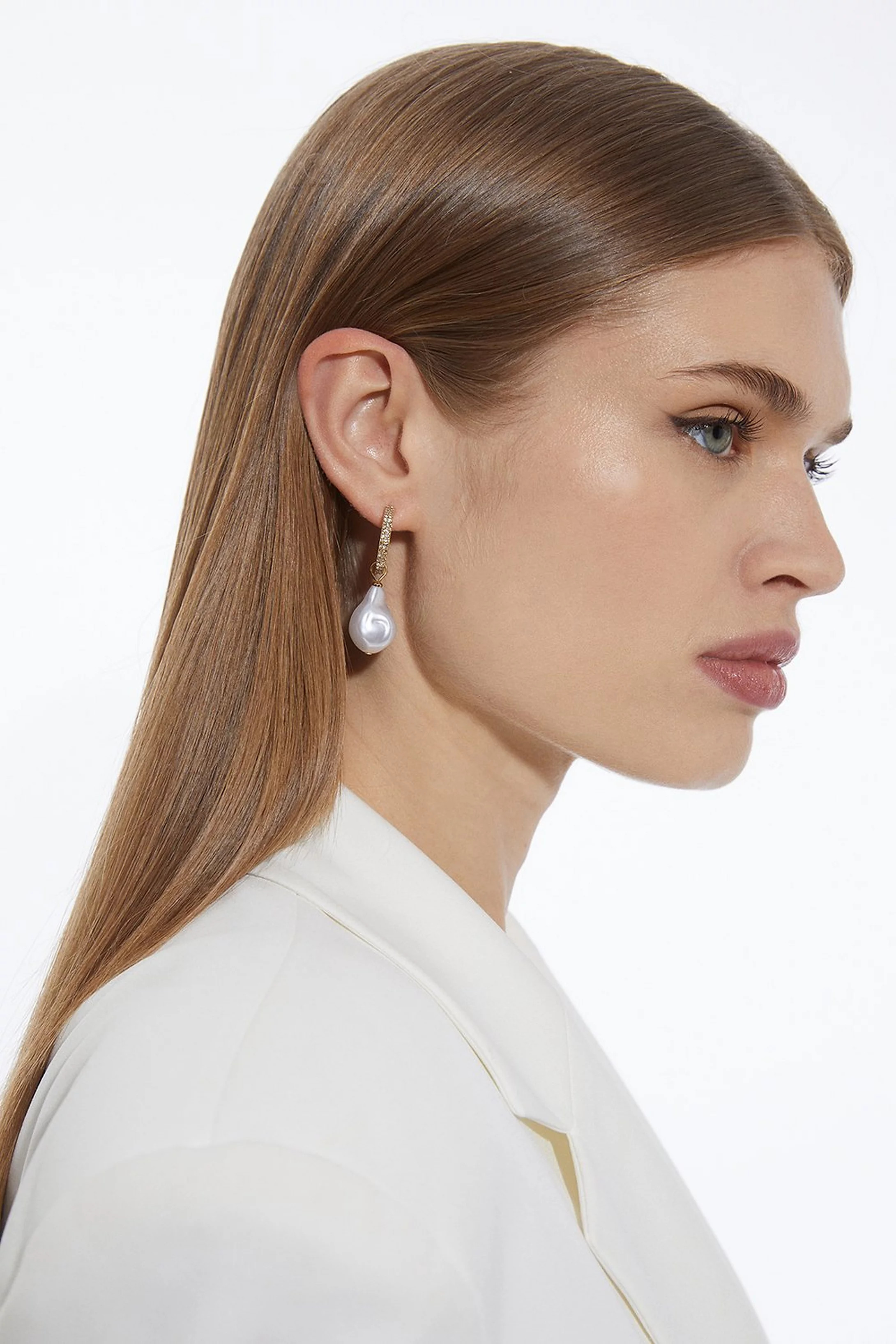 Diamante Statement Pearl Earring | Karen Millen UK + IE + DE + NL