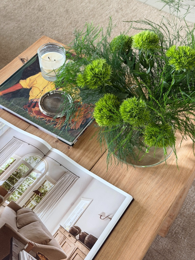 spring coffee table styling

spring, coffee table, spring home decor, spring coffee table, coffee table, spring home decor, seasonal home decor  

 #LTKSeasonal #LTKHome