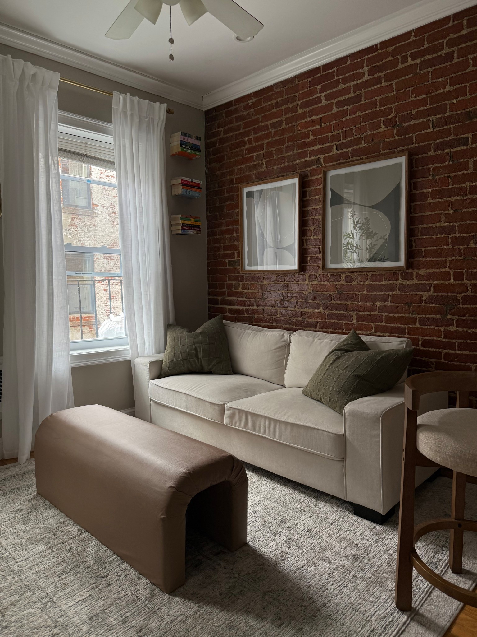 Apartment Refresh!!! 

Bench (reupholstered) & Pillows are from homegoods! Artwork I painted myself :) I’ve added similar alternatives! 