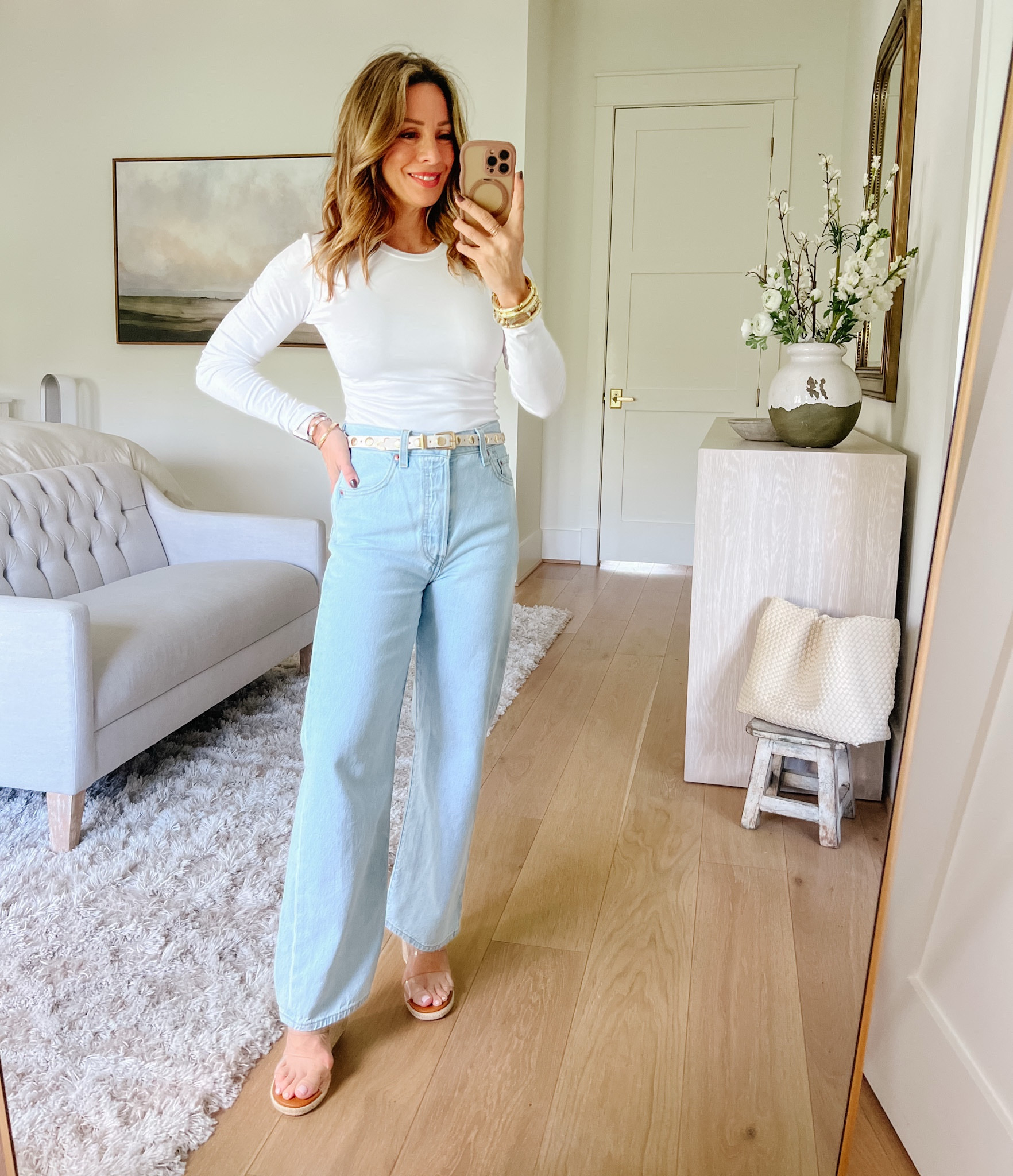 Amazon has so many options for refreshing your white tops and this one is so good!

Top Fit: I’m wearing an XS

Jeans Fit: I’m wearing a 25

#LTKPetite #LTKmomlife #LTKgrwm