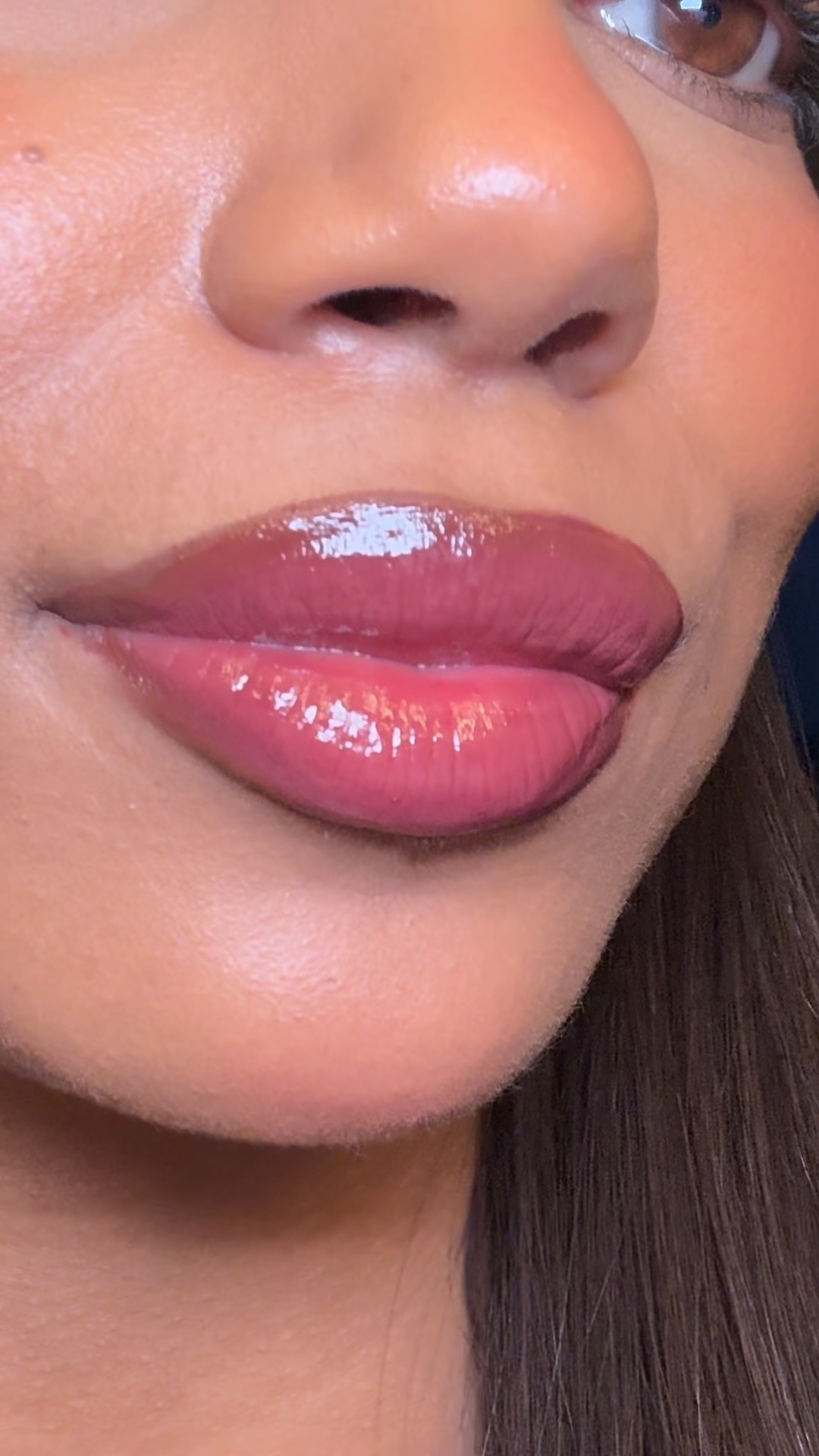 Elegant, super glossy lip combo using Glossier lip line SHADE - NIP and Hourglass phantom volumizing glossy balm SHADE - LURE 🍇💄

#LTKgrwm #LTKbeauty #LTKmakeup