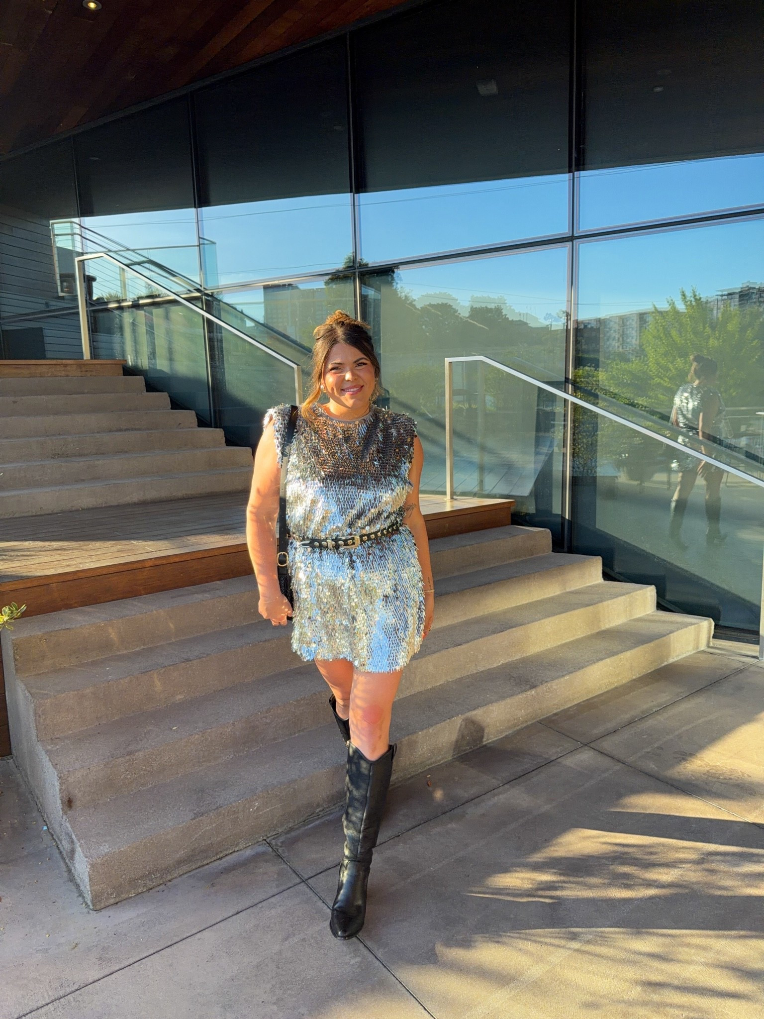 Concert outfit! Had the best time in Nashville - wanted a glam western vibe - this dresses from Amazon size XL

Would be cute in Vegas or for a bachelorette party

Midsize, size 12, size 14, mom style, curvy outfit