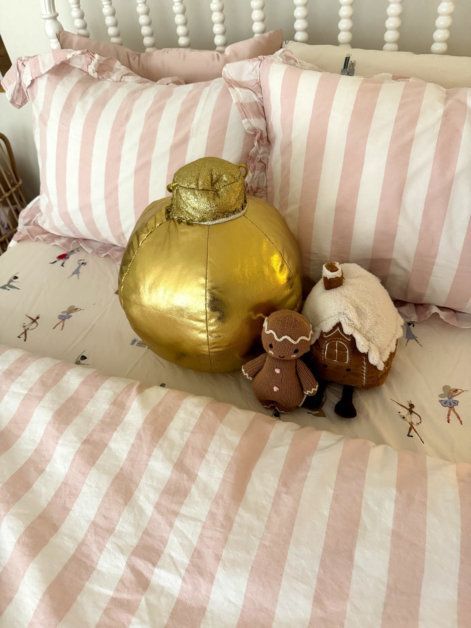 Girls Christmas bedding
I love this classic nutcracker bedding. We have used it for years for the holiday season! 

#LTKSeasonal #LTKHoliday #LTKStyleTip