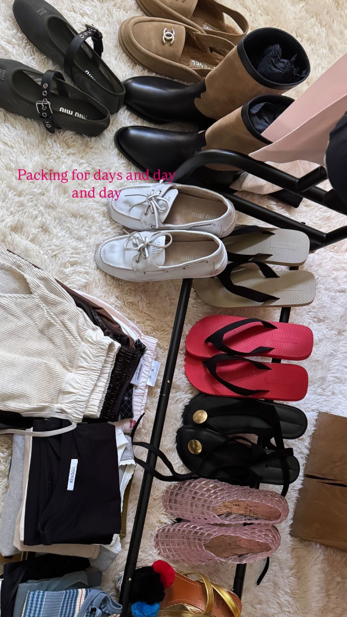 My summer shoes packing list.