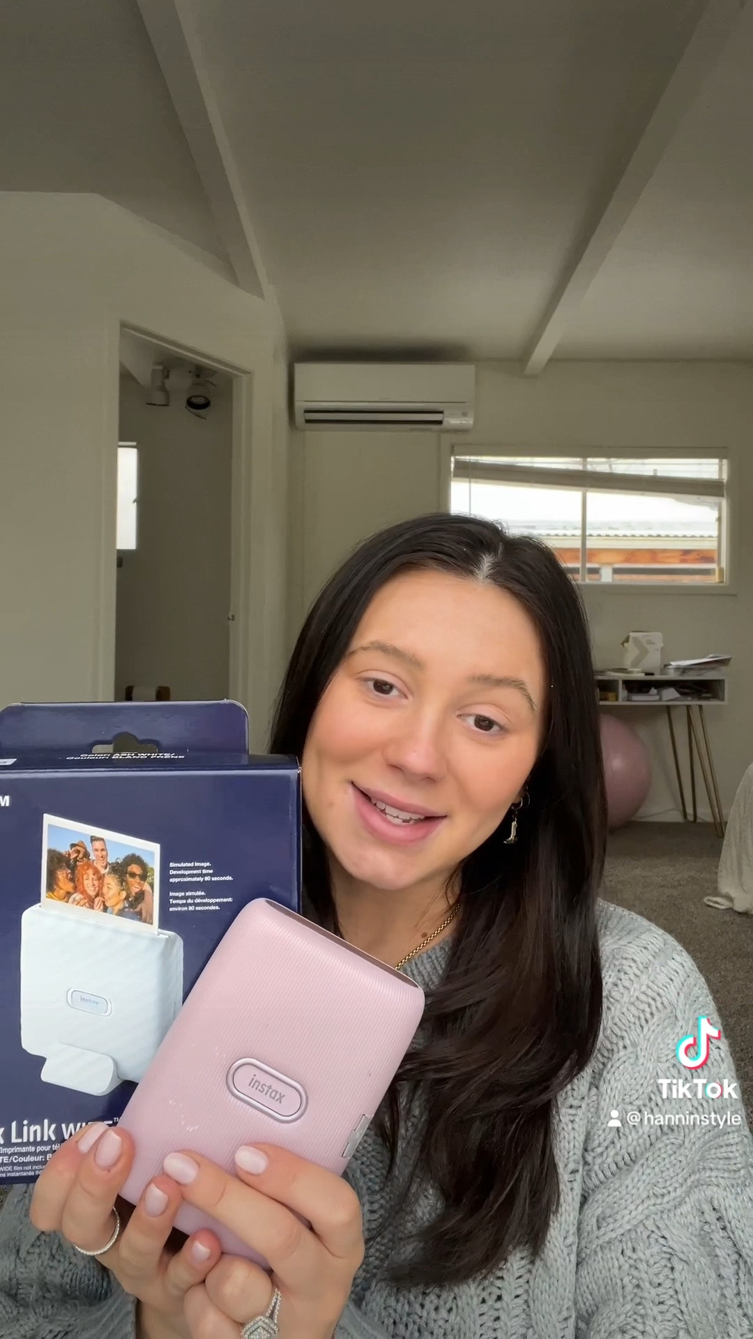 Polaroid printers that connect to your phone via Bluetooth! So simple and no camera required - print any picture from your camera roll 👏🏼 These make great gifts too! 

#LTKVideo #LTKGiftGuide