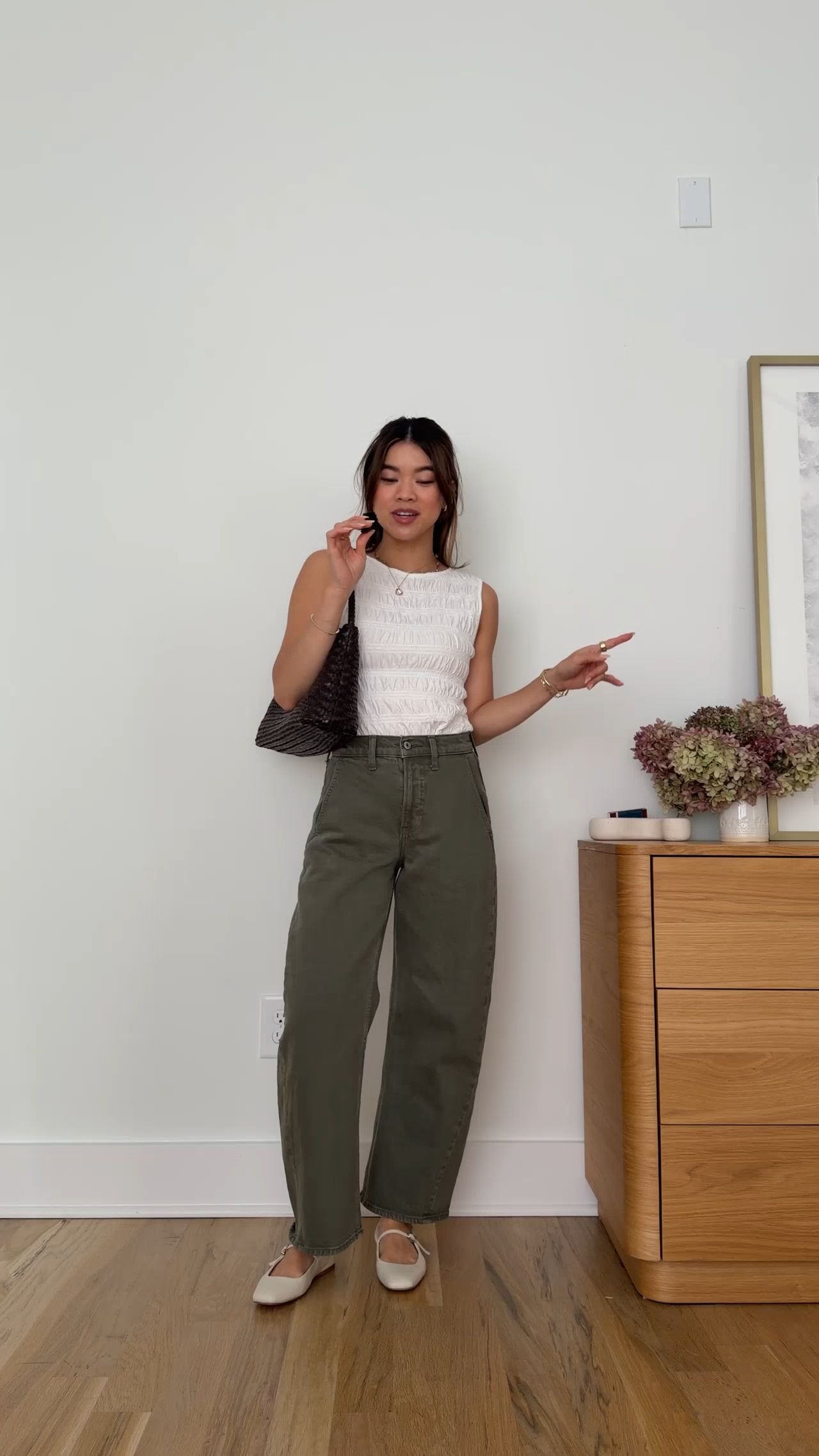 
SIZING INFO: 
• Green Barrel Jeans size 24 Short, 
• White Smocked Tank XS, 
 Petite style, petite fashion, mom outfit, mom style, petite pants, petite outfit ideas, petite outfits, best pants for petite, petite denim, spring style, spring outfits, beach outfits, spring break, vacation outfits, Abercrombie petite jeans, Abercrombie influencer code 

 

#LTKSeasonal #LTKPetite #LTKootd