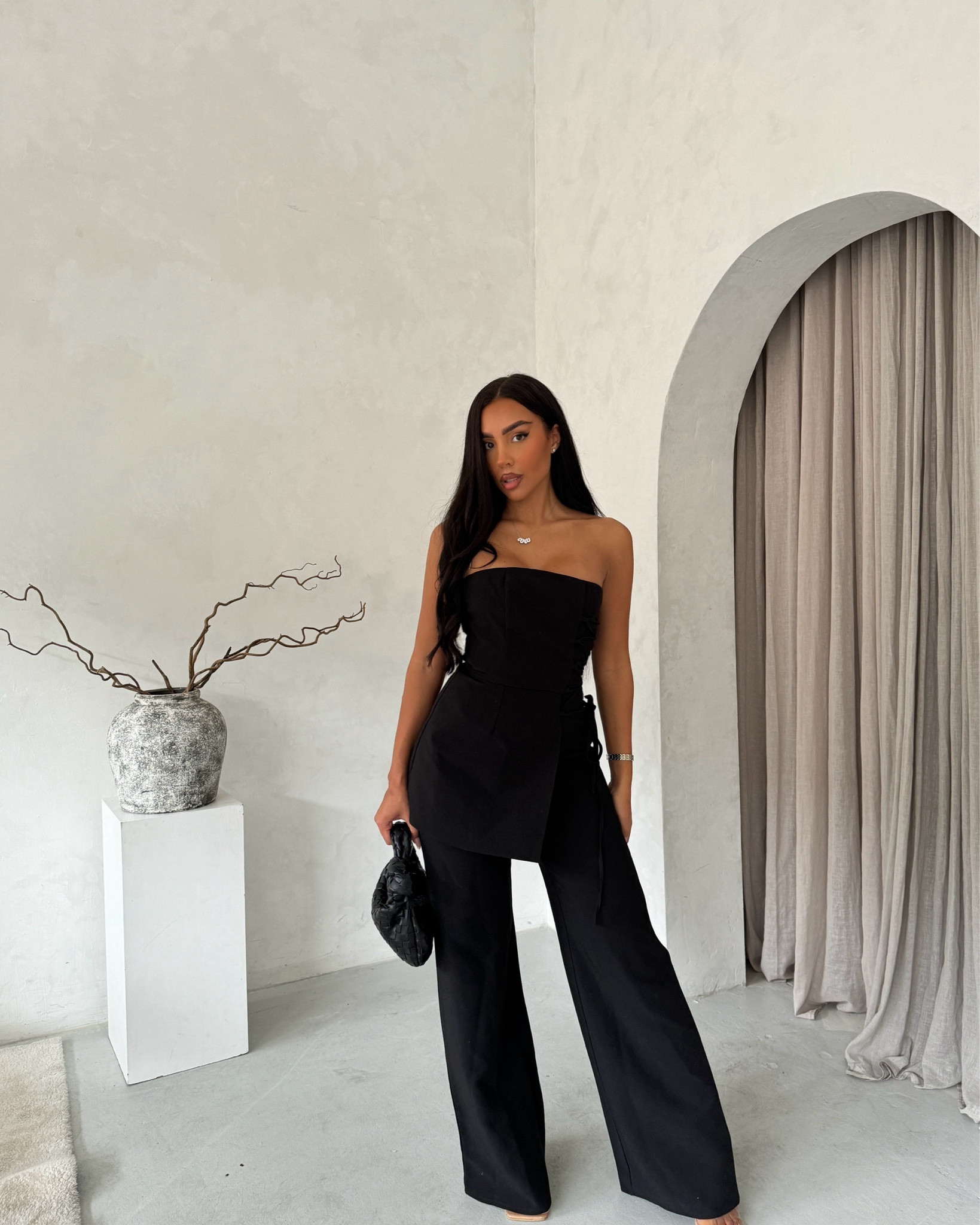 Black tailored jumpsuit 🖤

#LTKstyletip