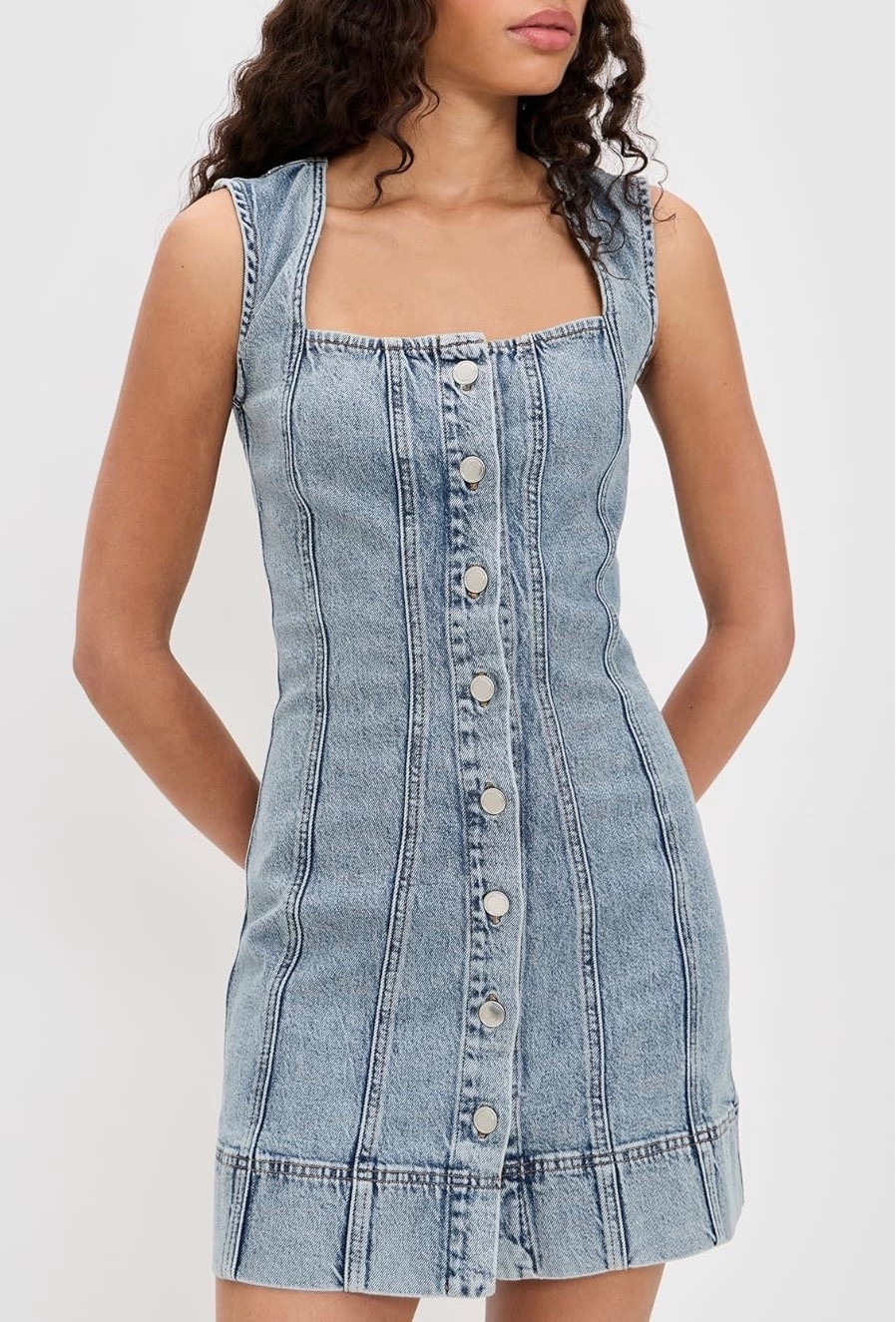 One dress, endless plans.

This structured denim mini does it all. It’s polished enough for work and easy enough for errands, styled for wherever the day takes you. Pair it with chic flats for coffee runs, lunch, or a casual office moment. Then swap to cowboy boots and you’re ready for a country concert.

Effortless, versatile, and always put together.

#LTKSeasonal #LTKootd #LTKMothersDay
