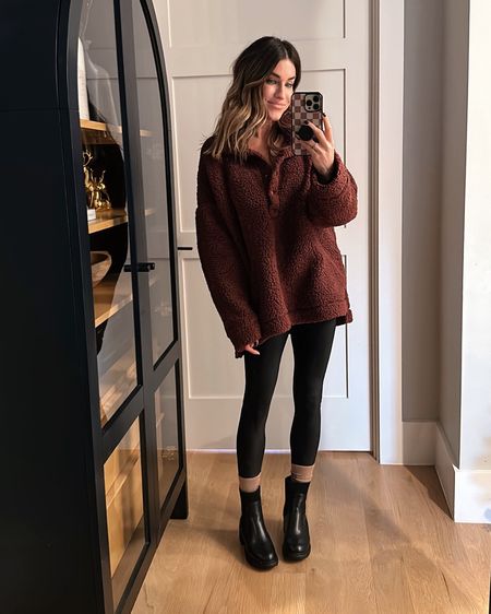 Comfy cozy sherpa sweatshirt. I grabbed a medium for extra length. Comes in 5 colors and is on sale today! This is Royal Berry shade!



#LTKstyletip #LTKsalealert #LTKSeasonal
