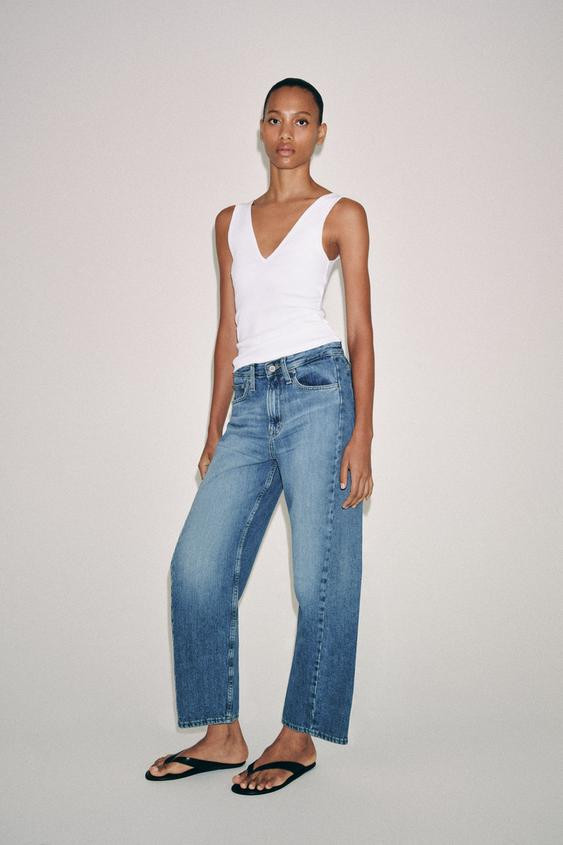 ZW COLLECTION MID-RISE ANKLE RELAXED JEANS | Zara US