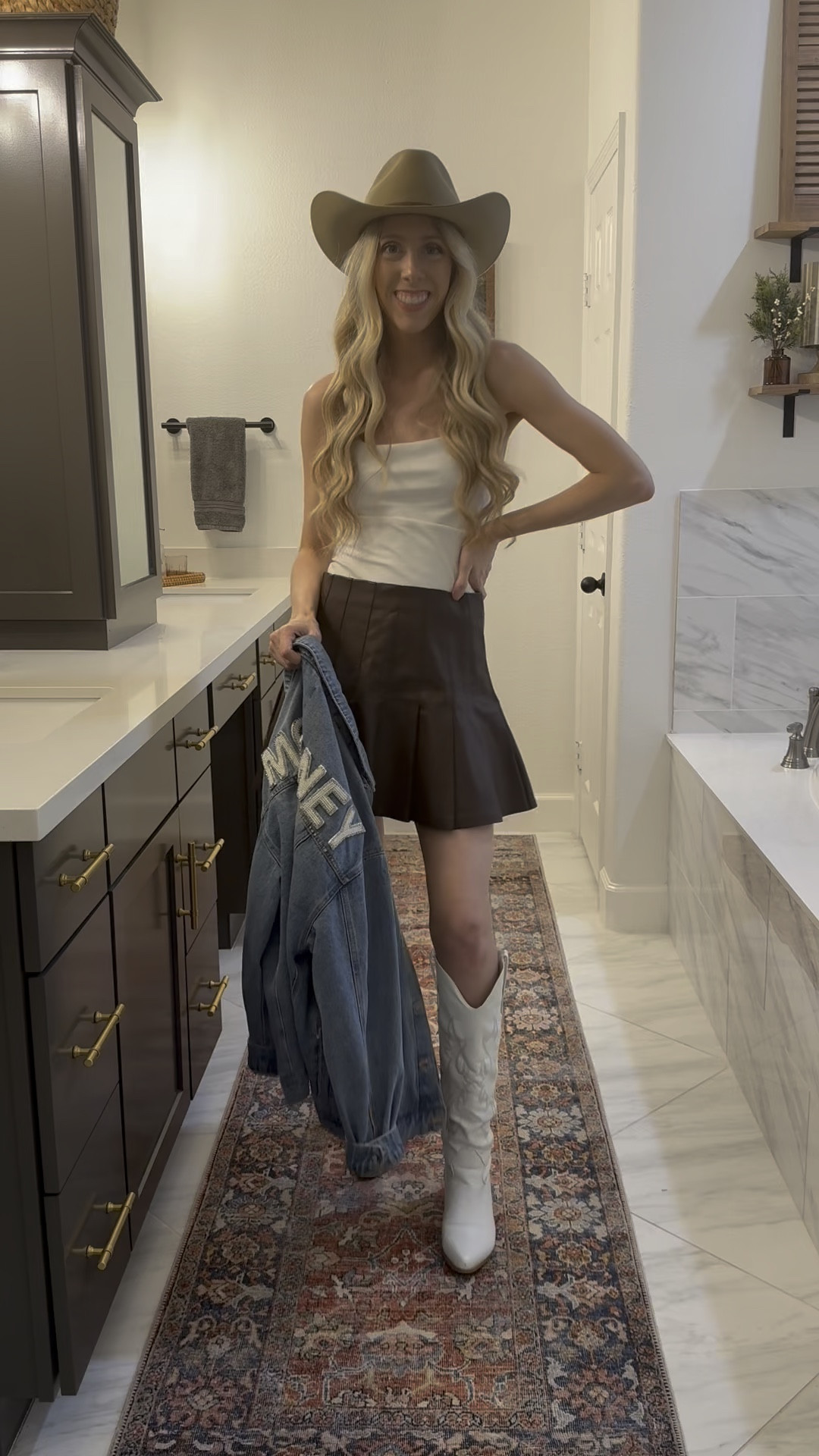 Country concert outfit inspo 🤠

Summer concerts. Country concert. Western boots. 

#LTKstyletip #LTKSeasonal